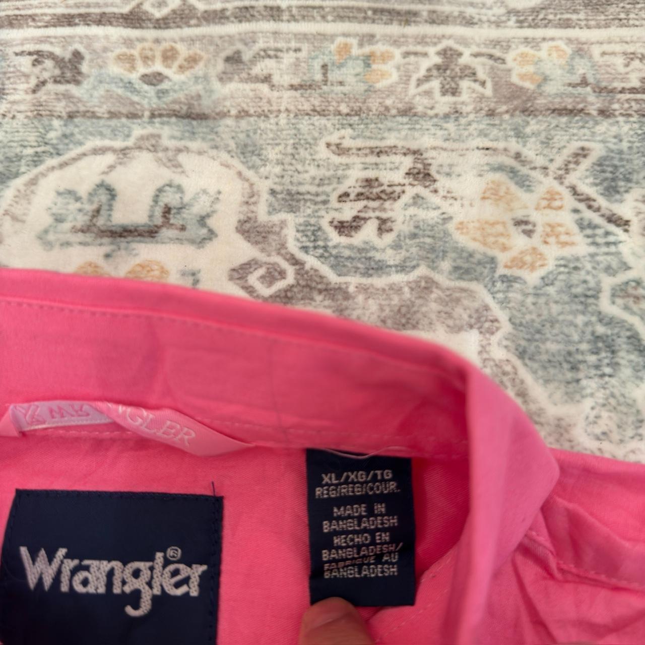Wrangler Hot Pink Button-up Long-sleeved Shirt Size XL