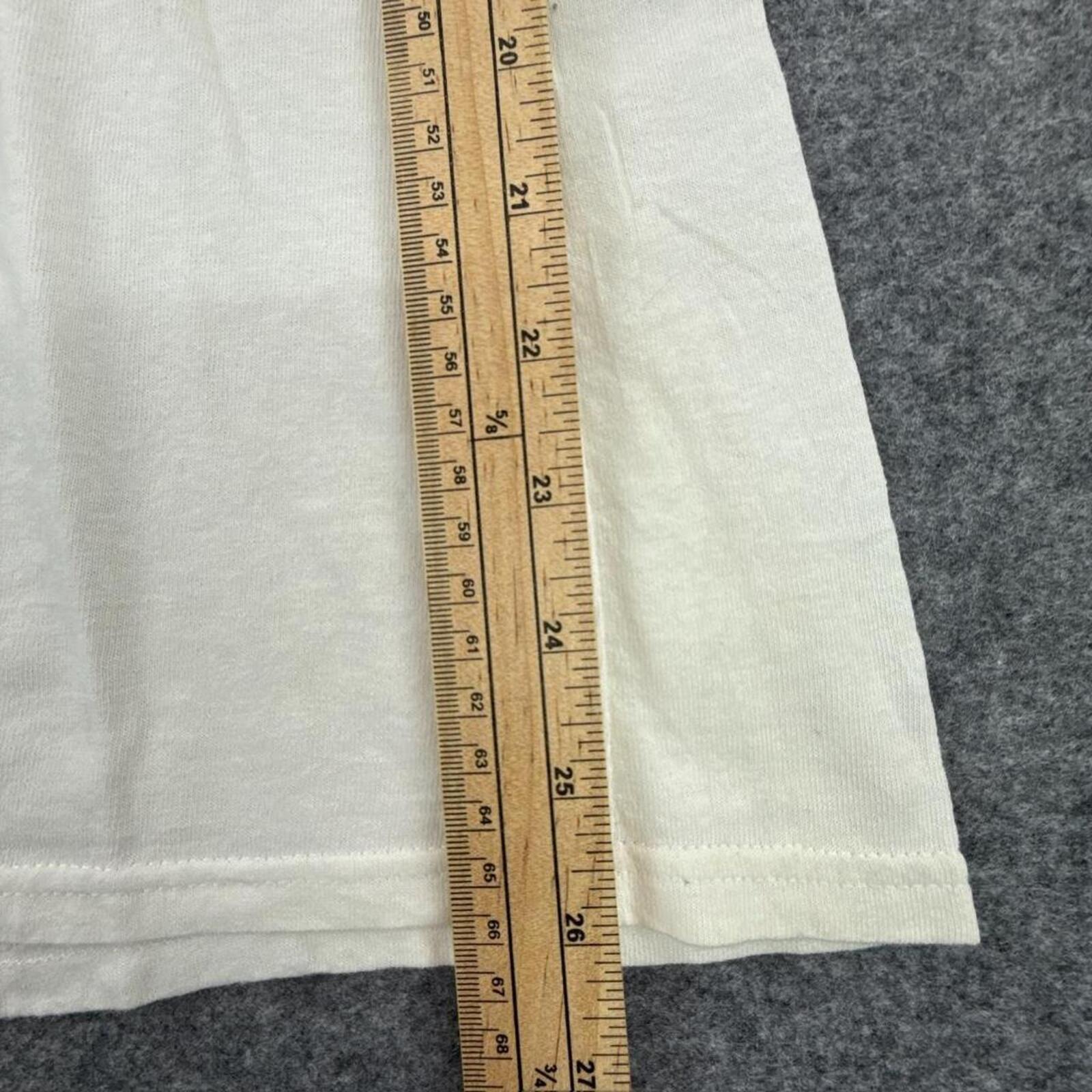 White and black Harry Potter t-shirt