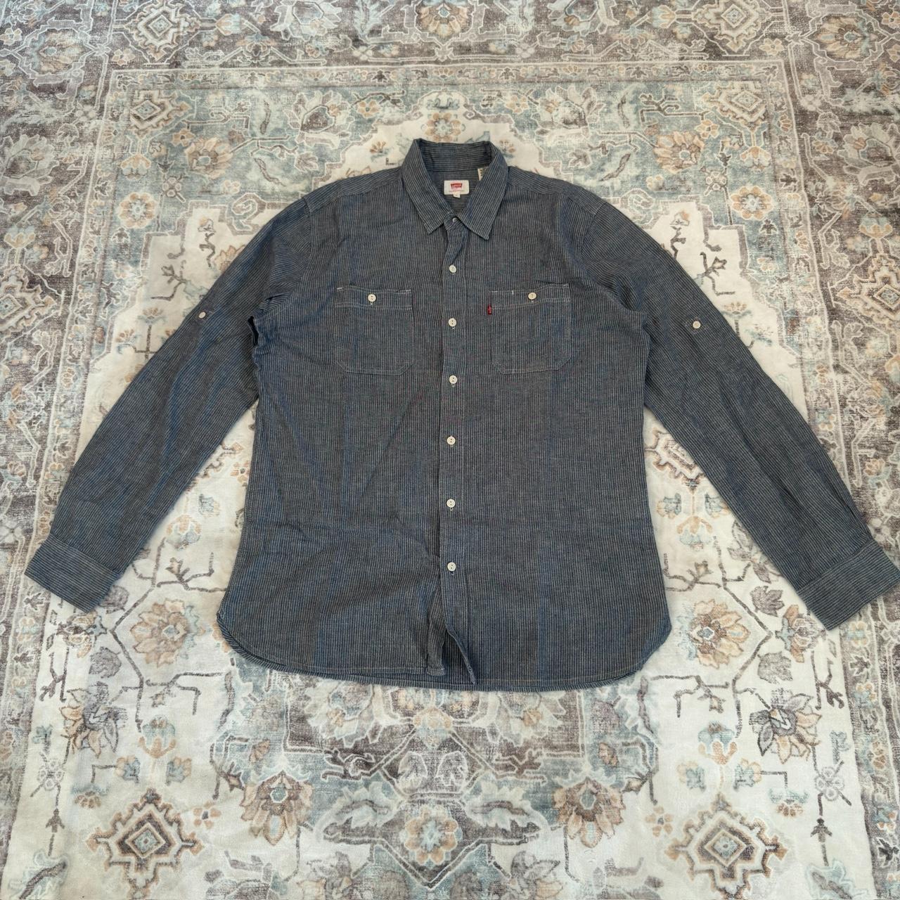 Levi’s Blue and White Striped Button-up Long-sleeved Shirt Size L