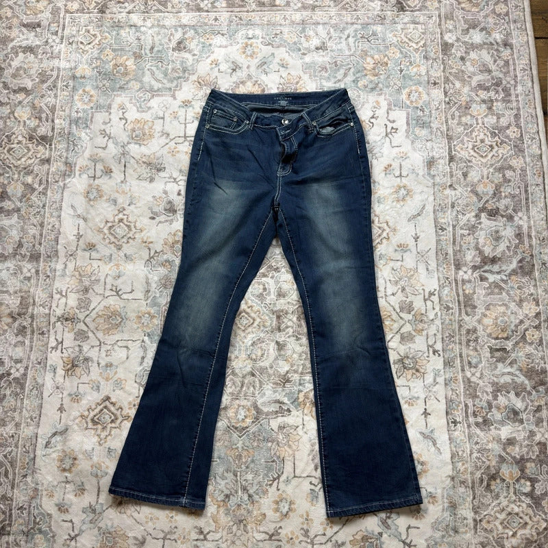 Boutique Bootcut Plus Y2K Jeans with Embroidery Pockets