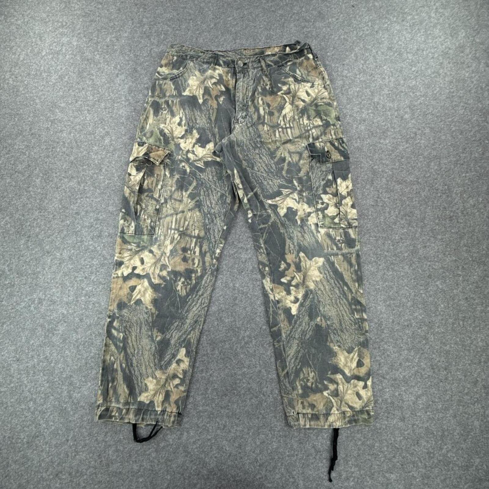 Camo realtree style cargo pants with adjustable ankle straps #outdoorstyle