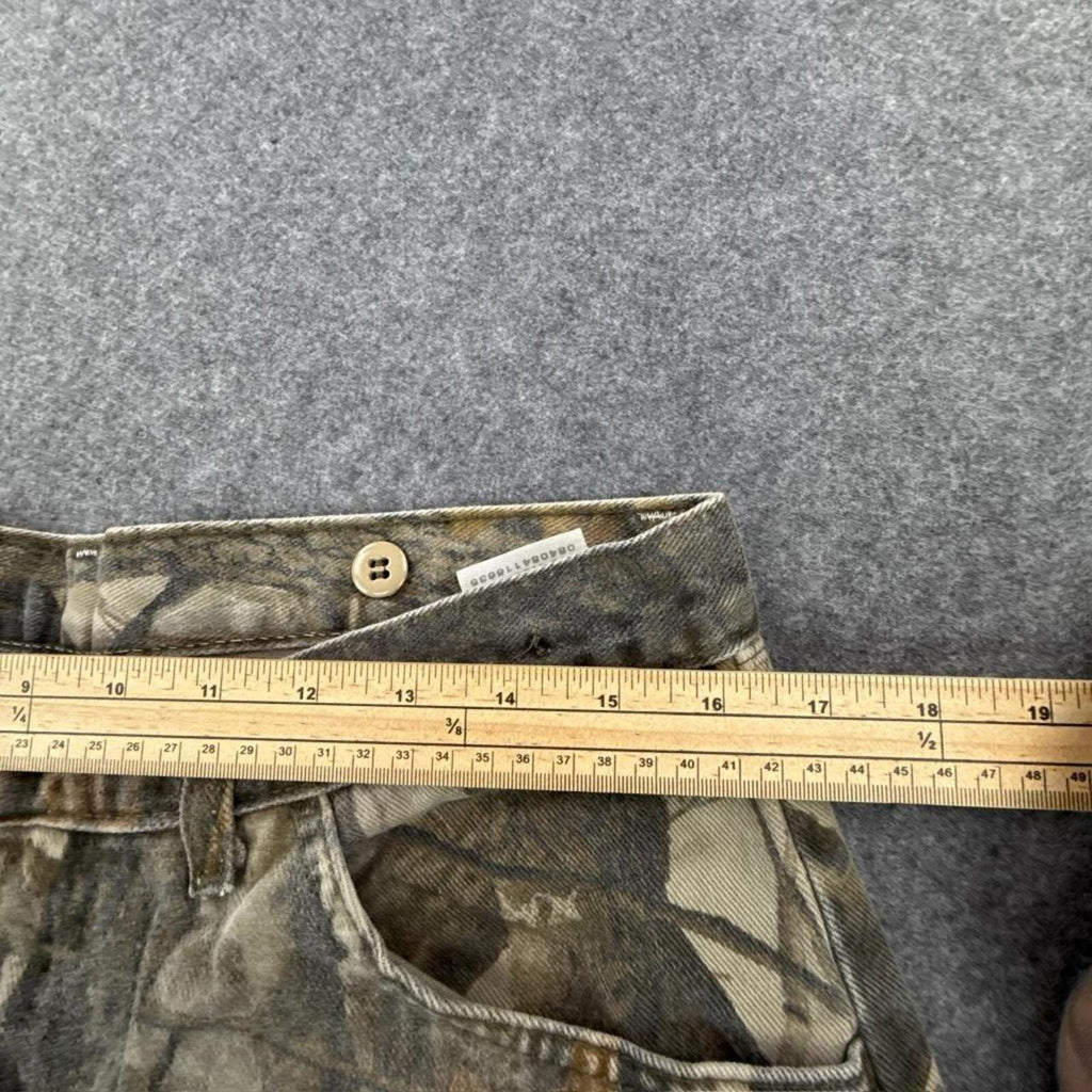 Brown and tan camo pants with adjustable waist #outdoorstyle