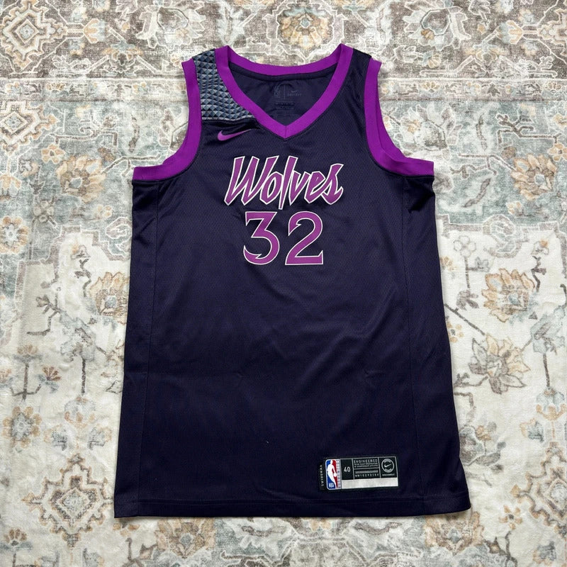 Nike Dri-Fit NBA Wolves Towns Jersey in Purple Size S