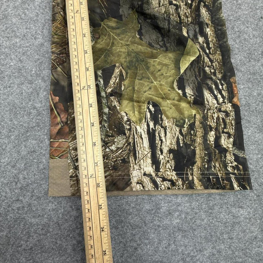 Realtree camo cargo pants with zipper pockets and adjustable waistband