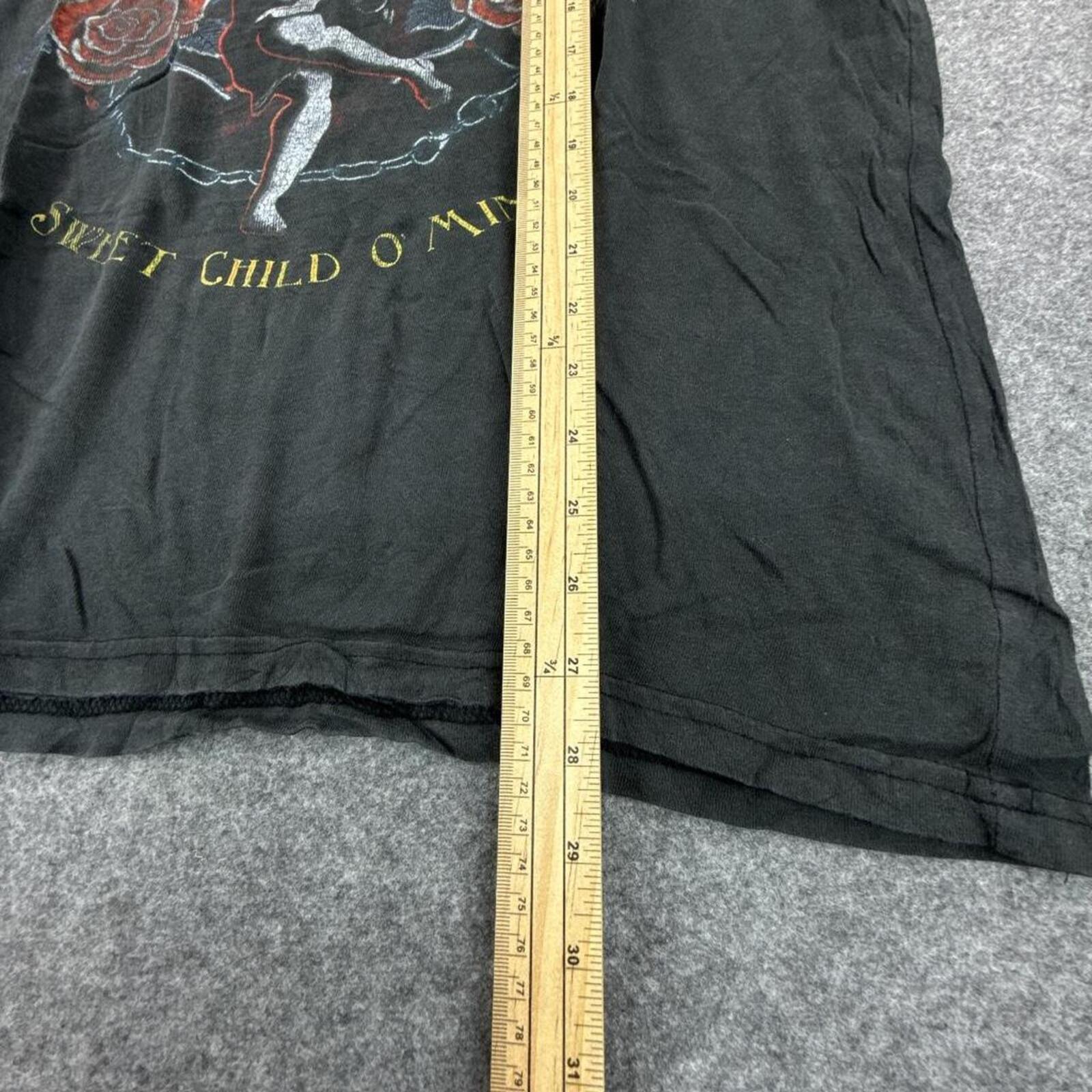 Black Guns N' Roses Sweet Child O' Mine tee