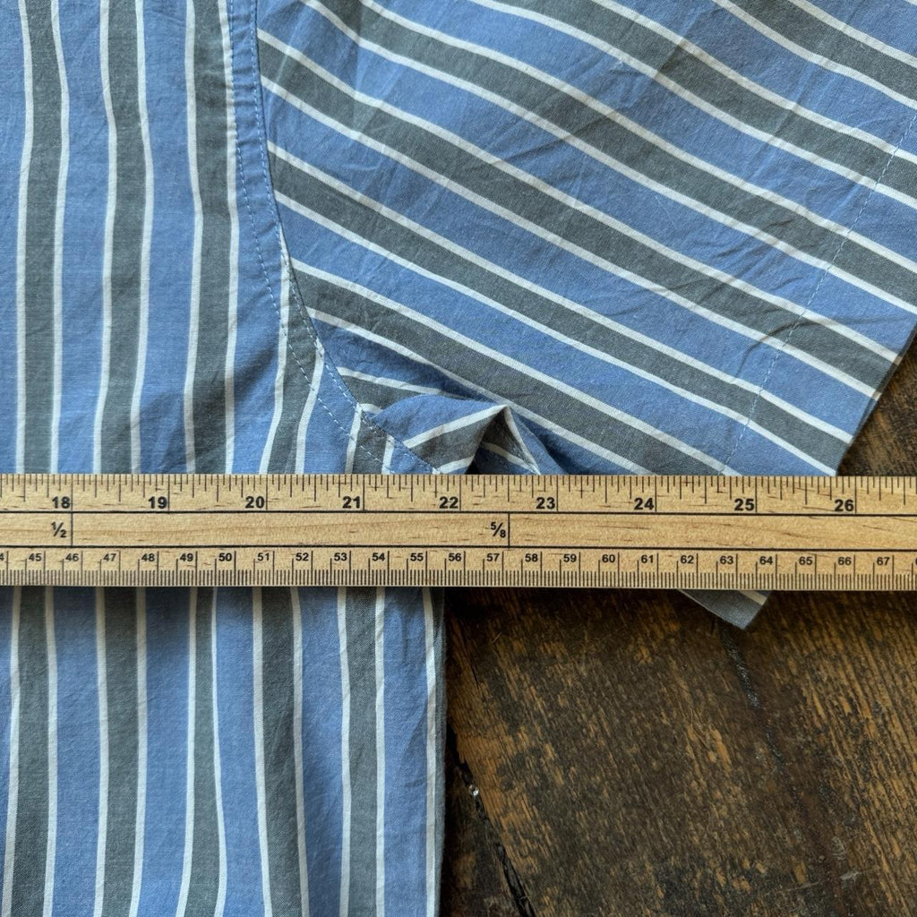 Levi's Strauss and Co Blue and Gray Striped Short-sleeved Button-up Shirt Size L
