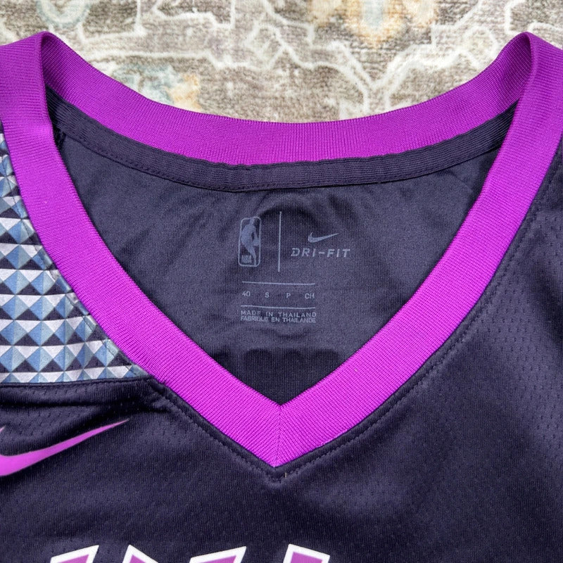 Nike Dri-Fit NBA Wolves Towns Jersey in Purple Size S