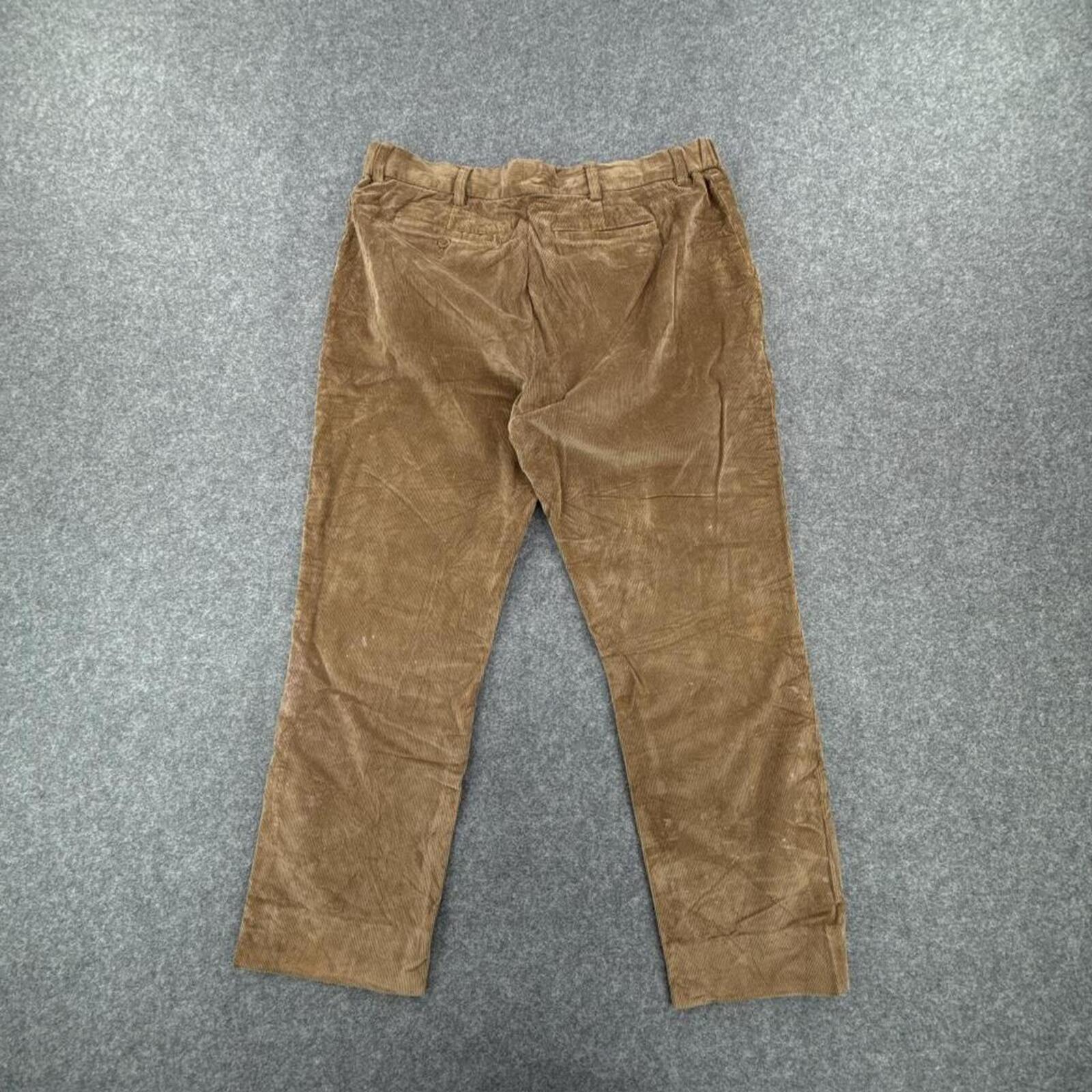 Tan corduroy trousers #corduroytrousers