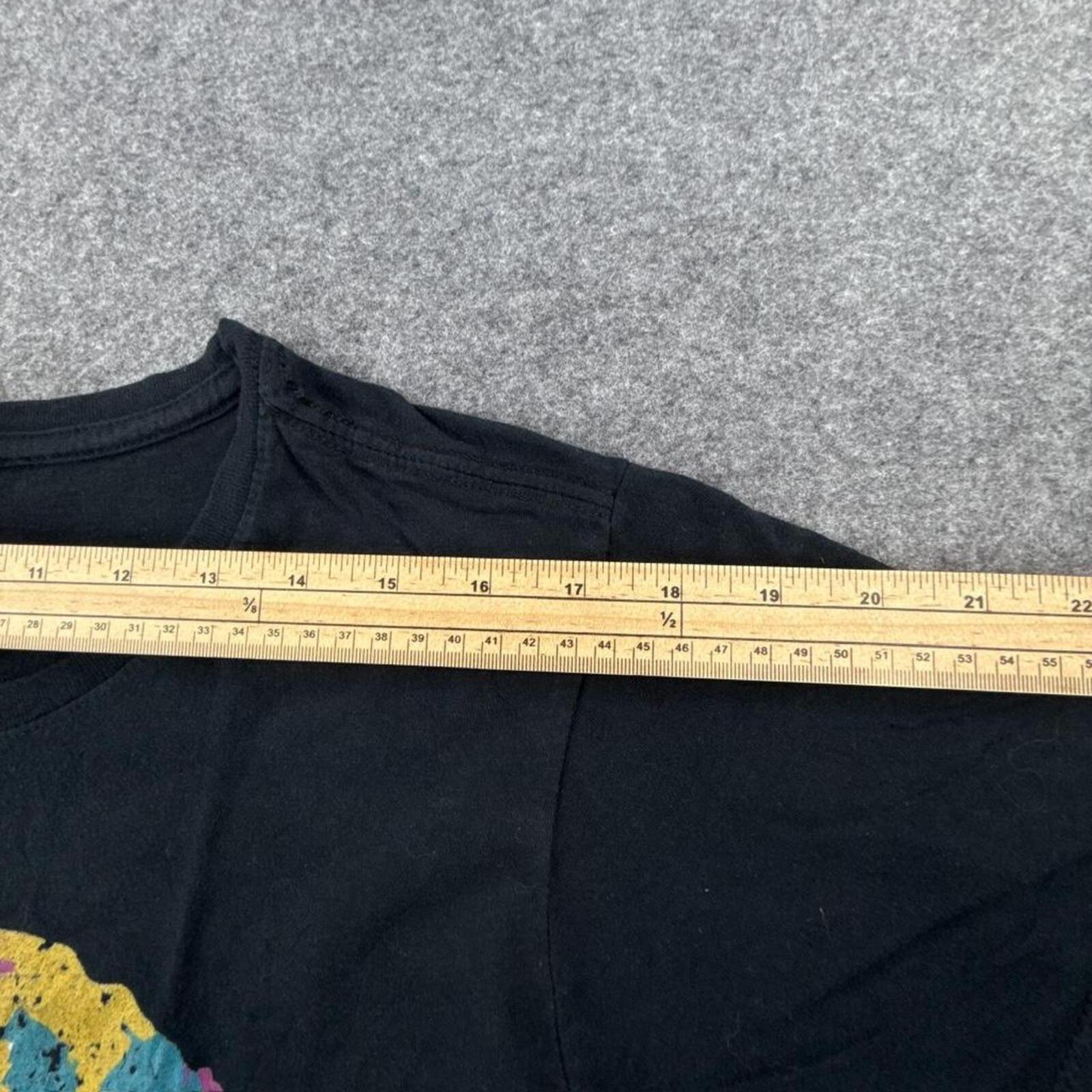 Black & multi-coloured streetwear t-shirt