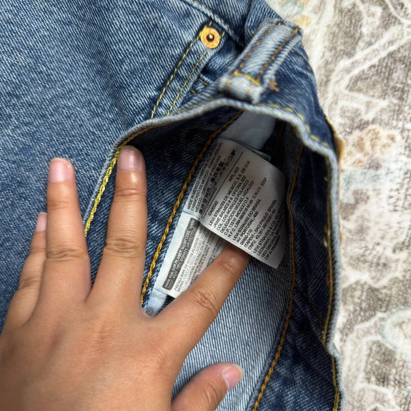 Levi’s 550 Jeans in Medium Wash W36 L32