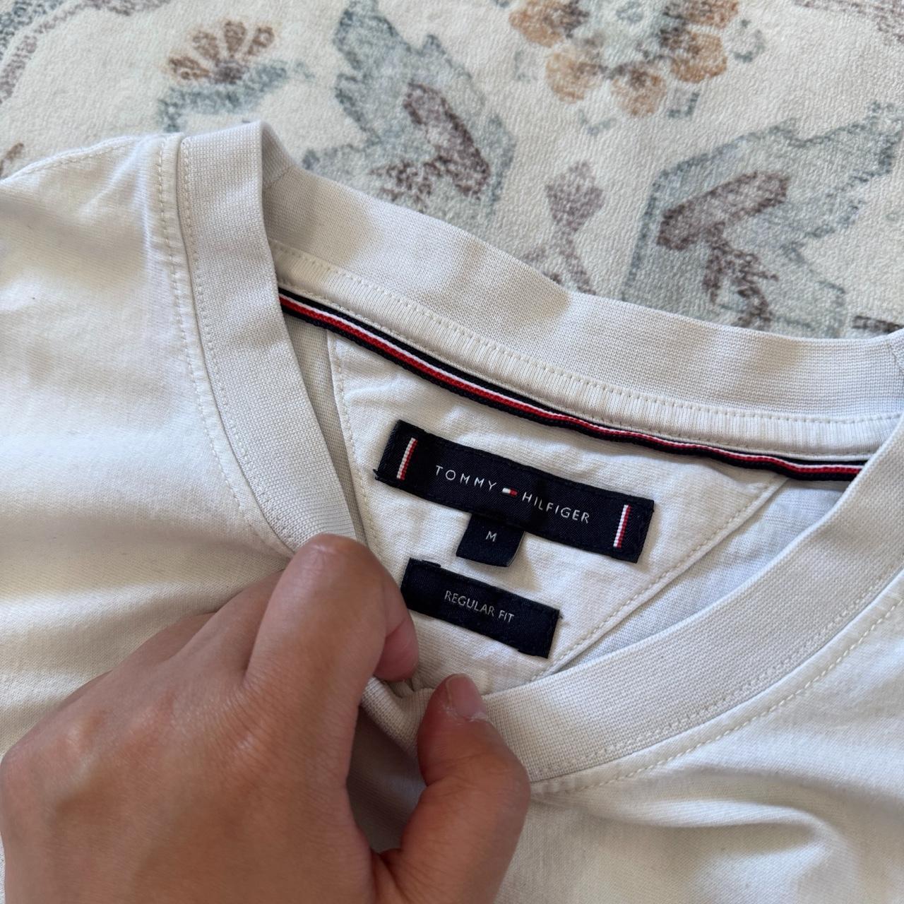 Tommy Hilfiger White T-Shirt Size M