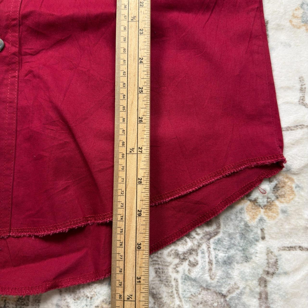 Wrangler Button-up Long-sleeved Shirt in Red Size S