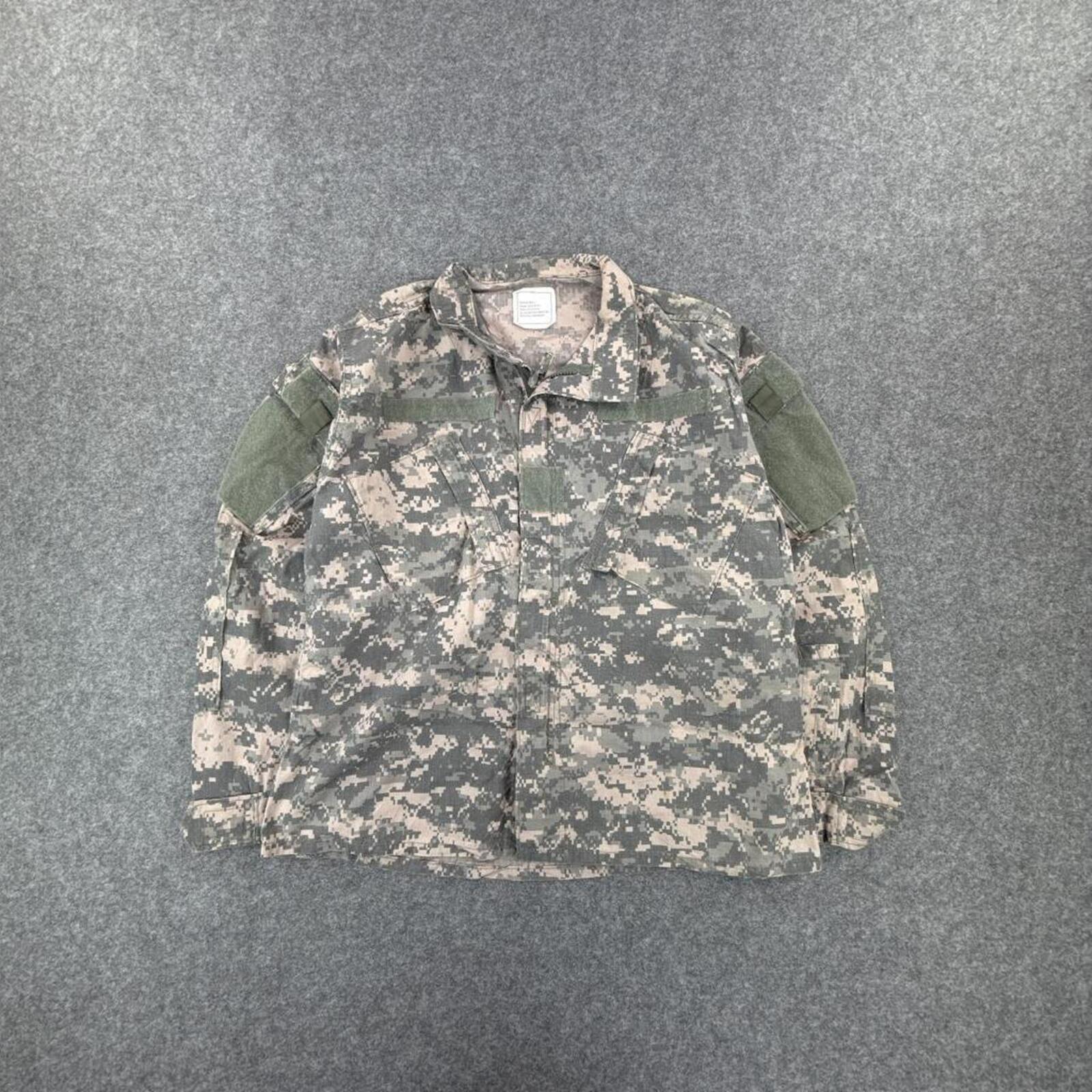 Camo utility jacket with adjustable sleeves #utilitychic