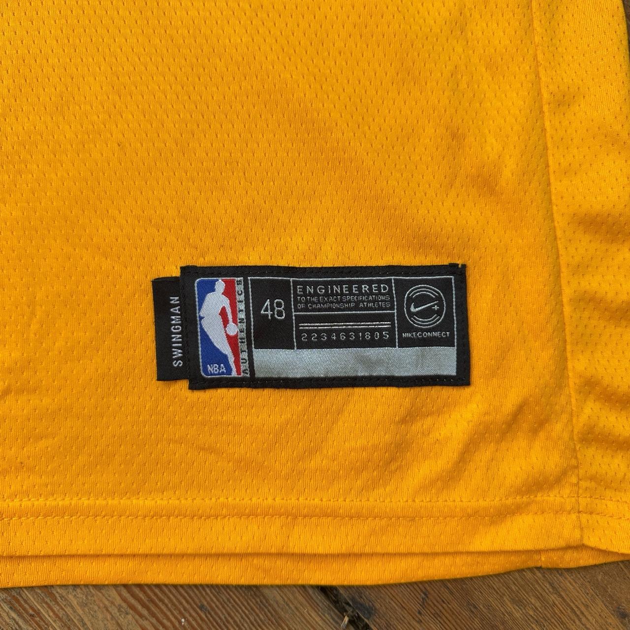 Nike NBA LeBron James Lakers Jersey in Yellow