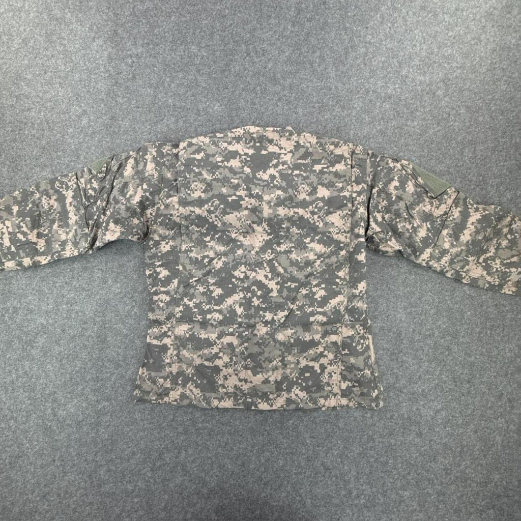Army camo jacket (new, with tag) #militaryinspired