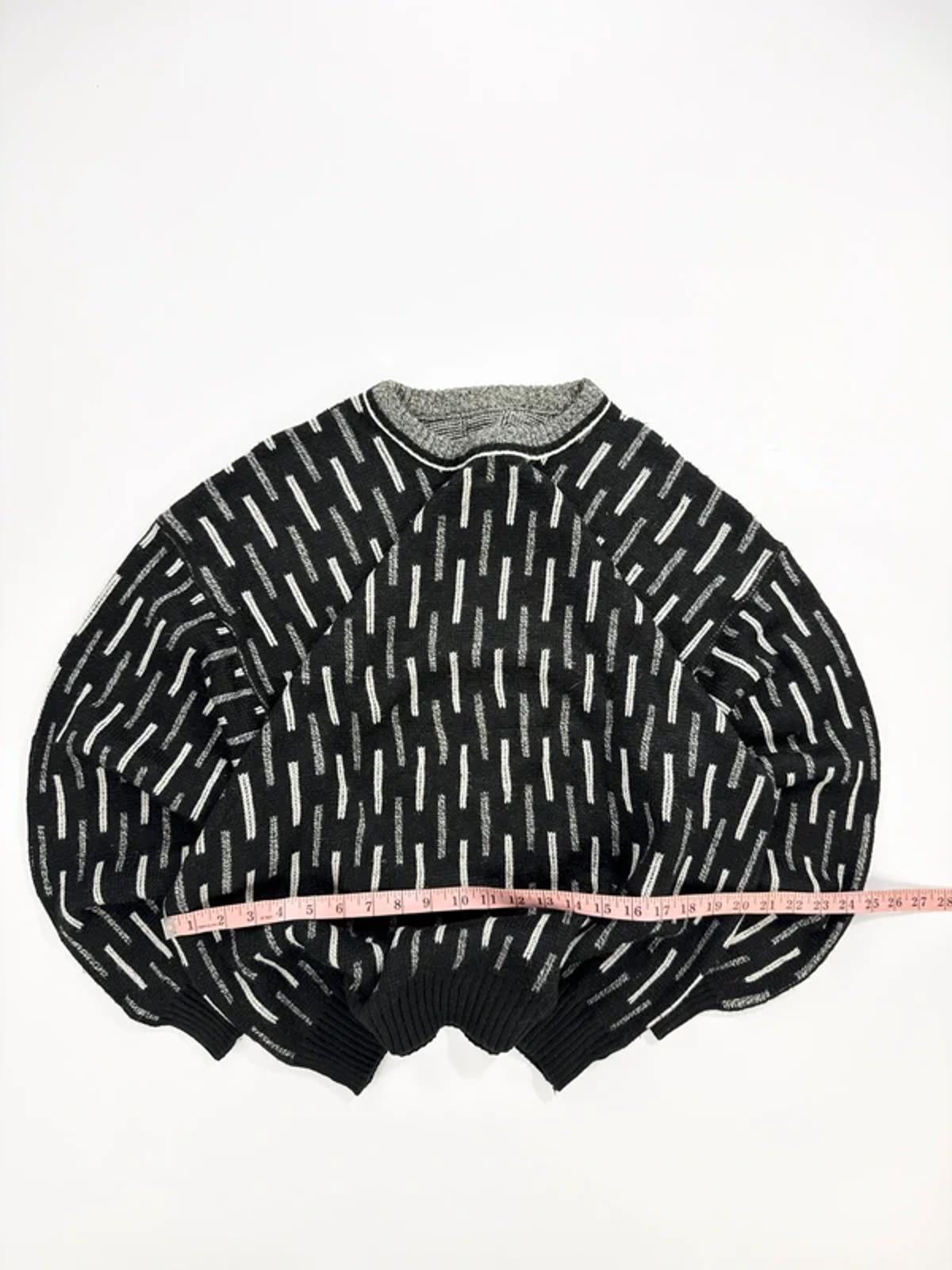 Vintage Knit Jumper Black Abstract Pattern