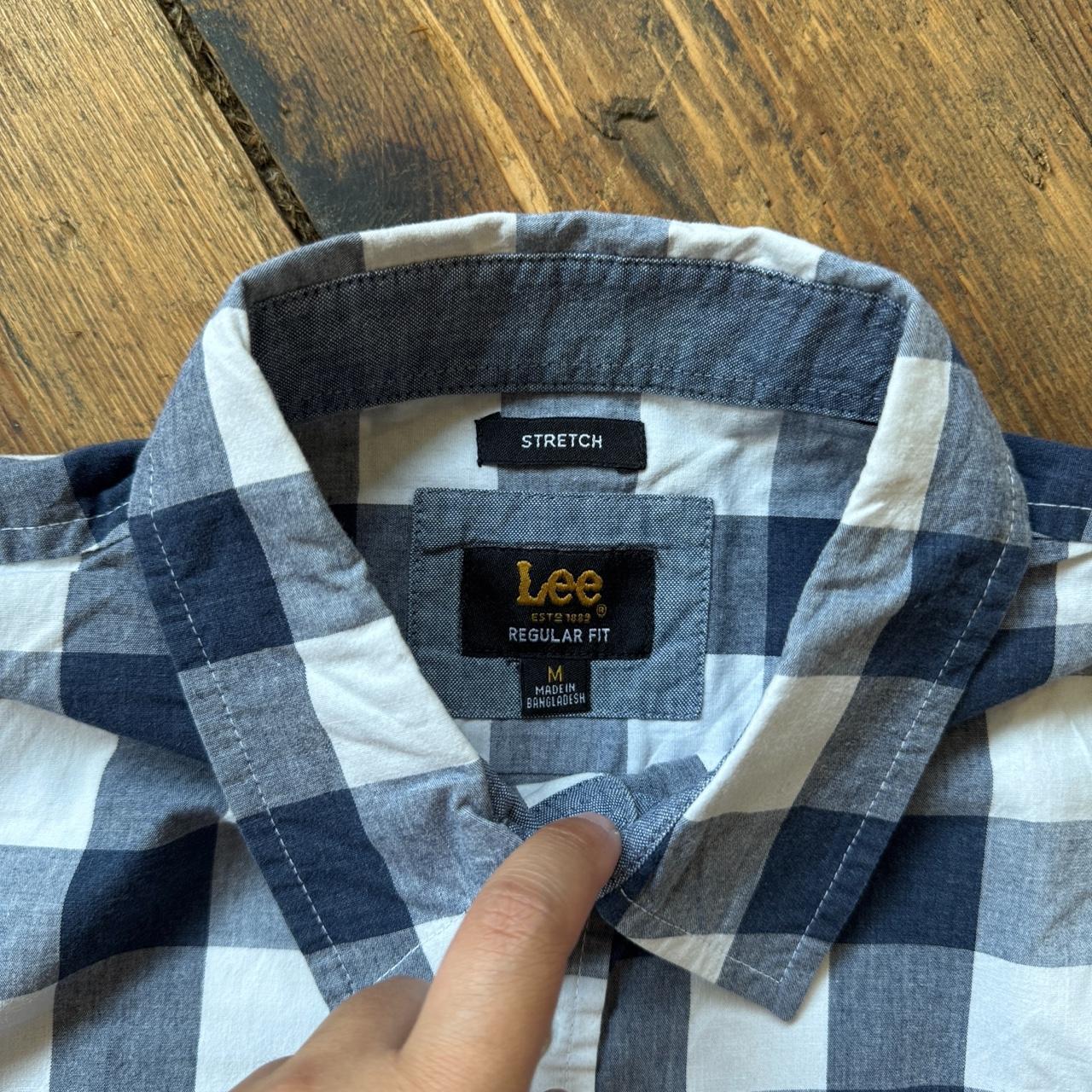 Lee Regular Fit Navy and White Gingham Short-sleeved Button-up Shirt Size M
