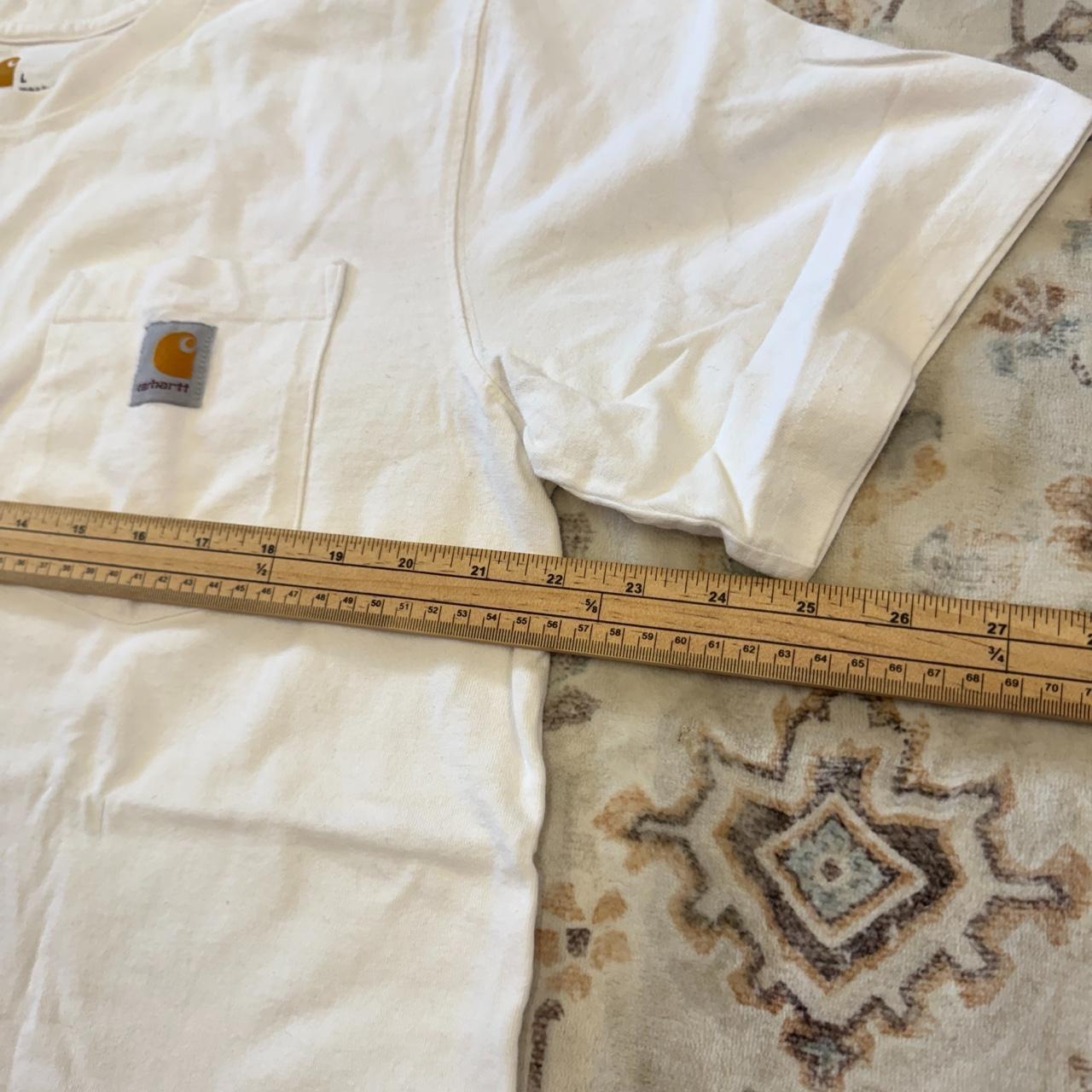 Carhartt Relaxed Fit White T-Shirt with Front Pocket Size L