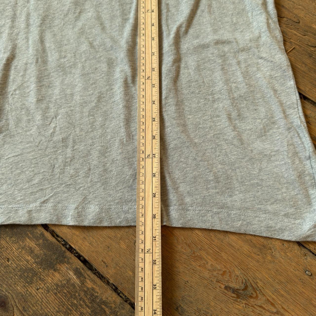Nike The Nike Tee in Gray Size XL