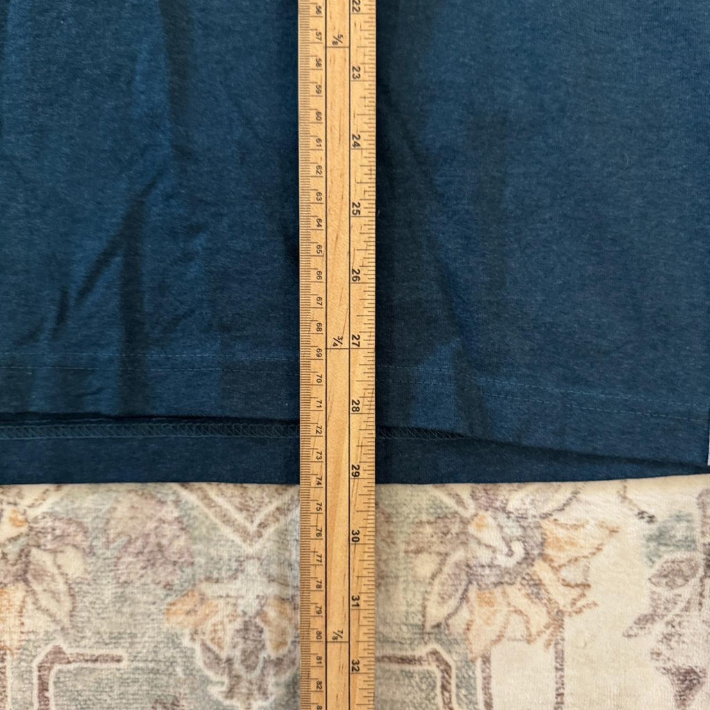 Carhartt Relaxed Fit Navy Blue T-Shirt with Orange Logo Size M