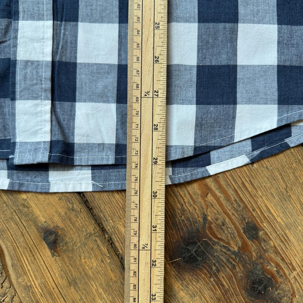 Lee Regular Fit Navy and White Gingham Short-sleeved Button-up Shirt Size M