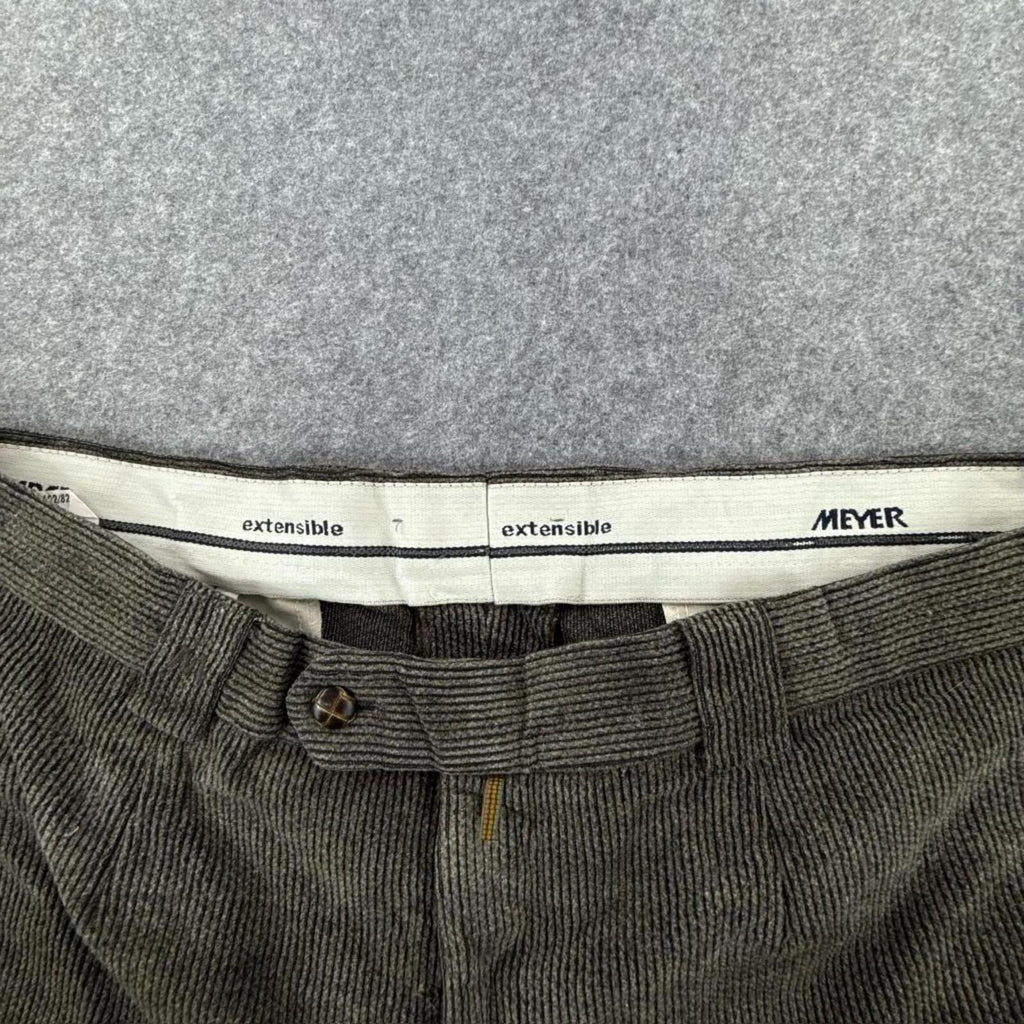 Meyer green corduroy pants #indie #skater