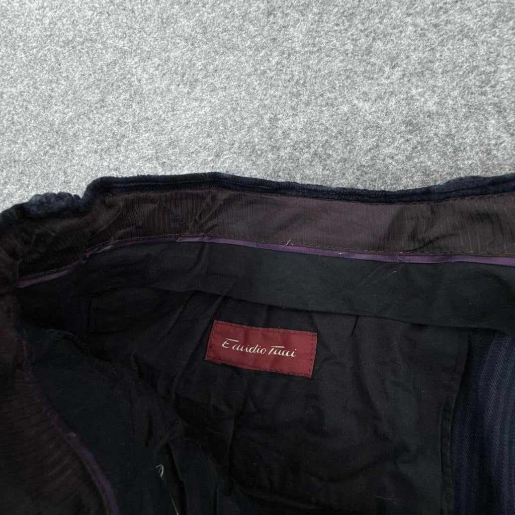 Navy blue corduroy trousers #corduroytrousers