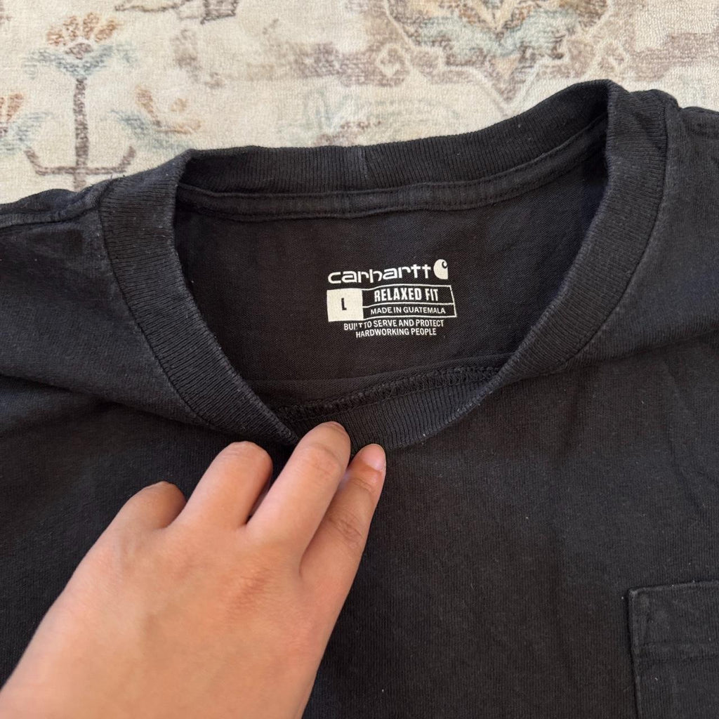 Carhartt Relaxed Fit Black T-Shirt with Front Pocket Size L