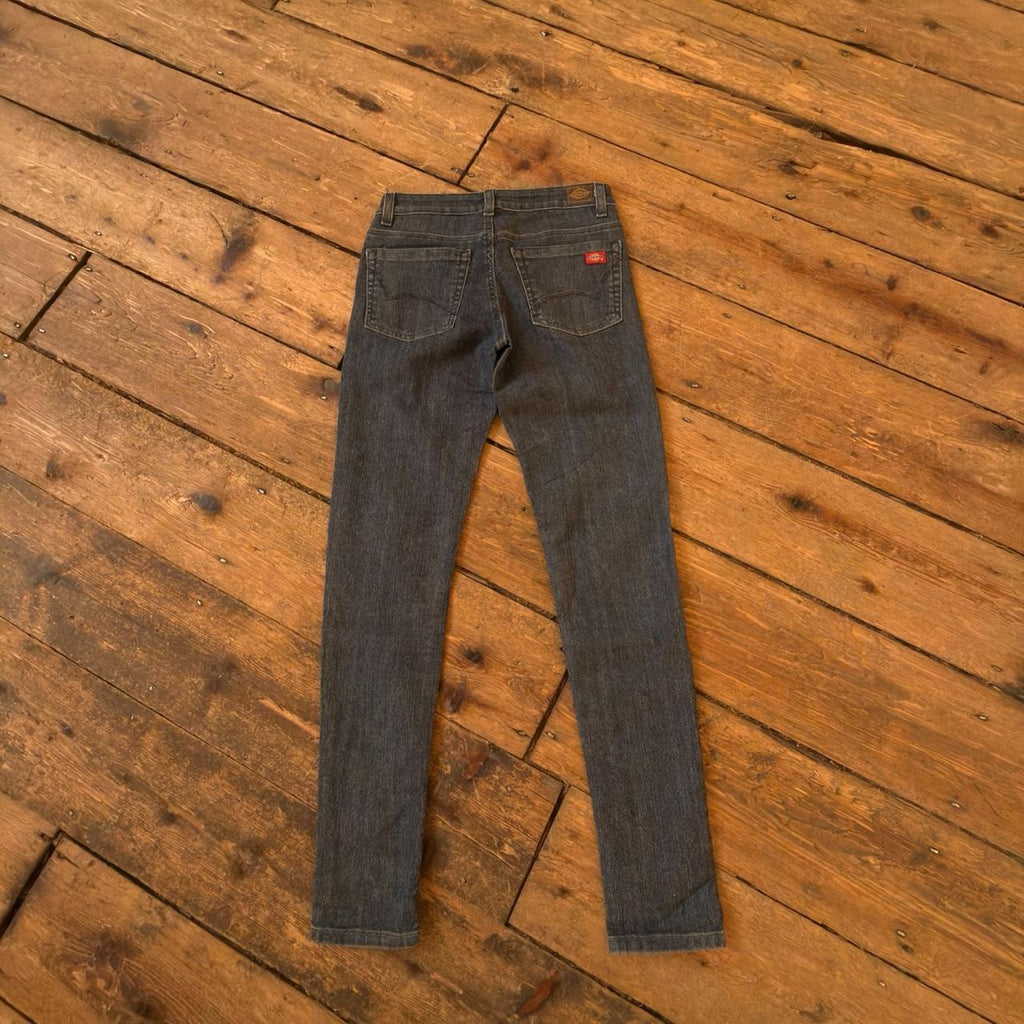 Dickies Women’s Dark Wash Skinny Jeans W28