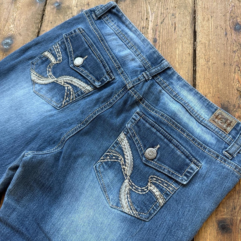 l.e.i. Sophia Hipster Flare Women’s Y2K Jeans Size 13