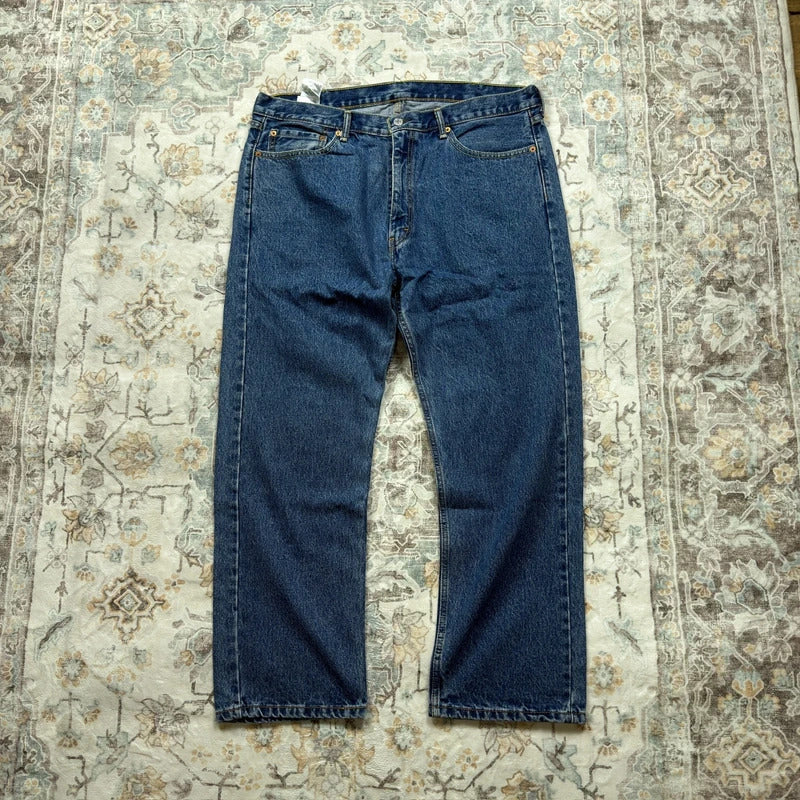 Levi’s 505 Medium Wash Blue Jeans W40 L30