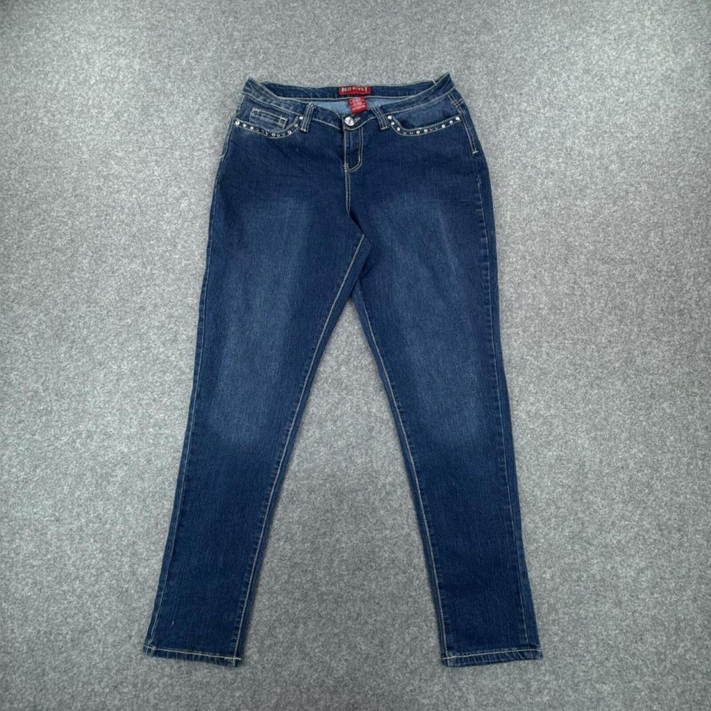 Red Rivet mid-rise skinny jeans with studded details #y2kfashion #grungevibes