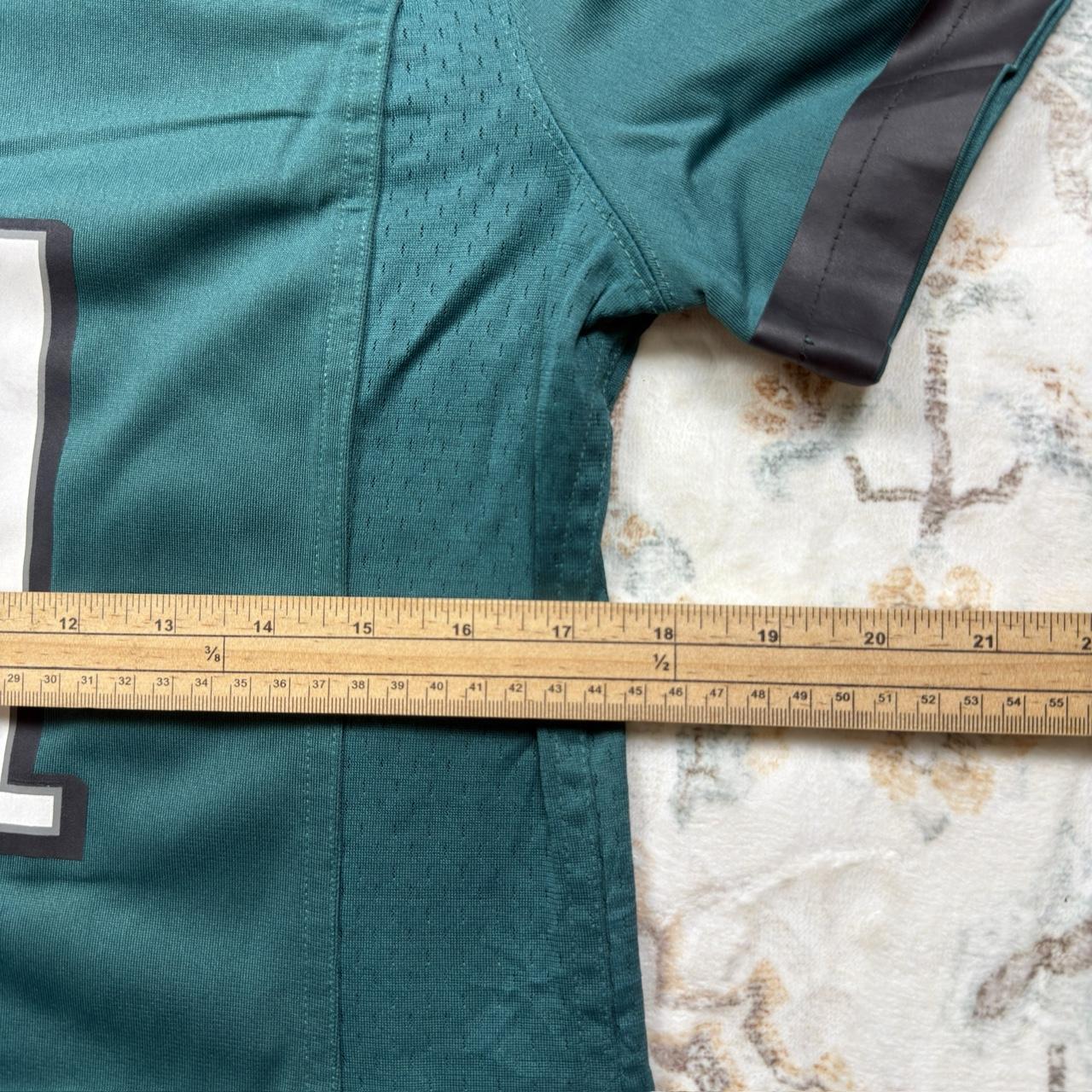 Nike NFL Philadelphia Eagles Carson Wentz Jersey in Green Women’s Size M