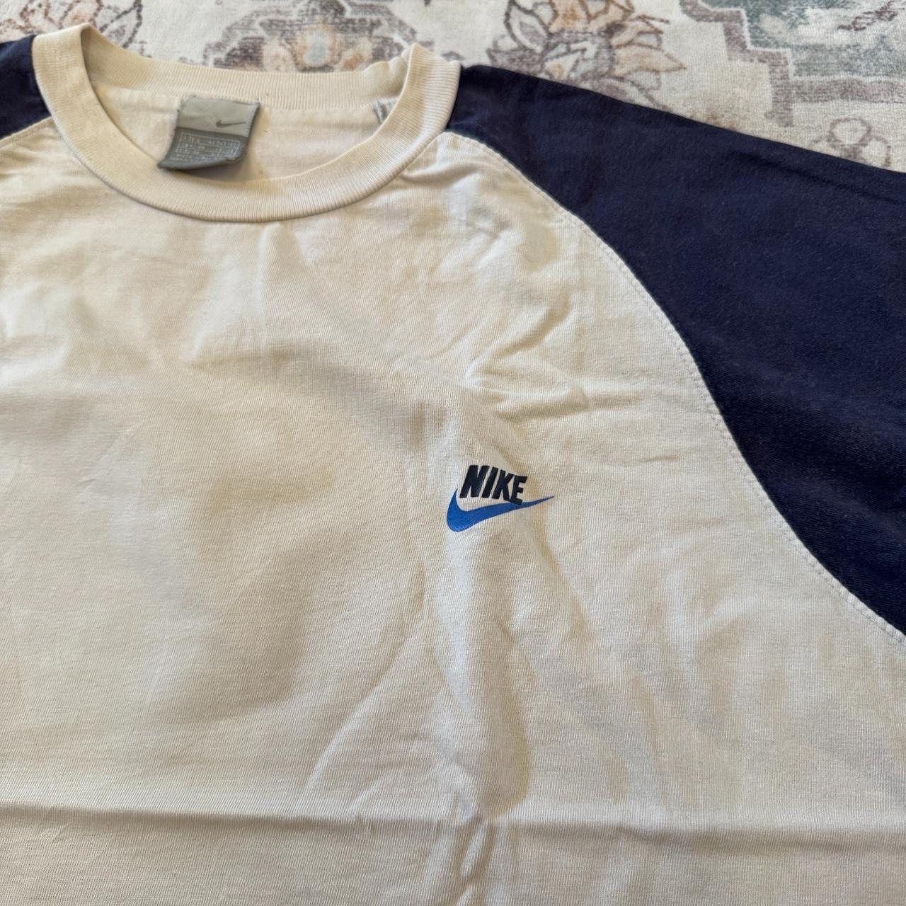 Nike Navy and Cream Vintage Style T-Shirt Size L