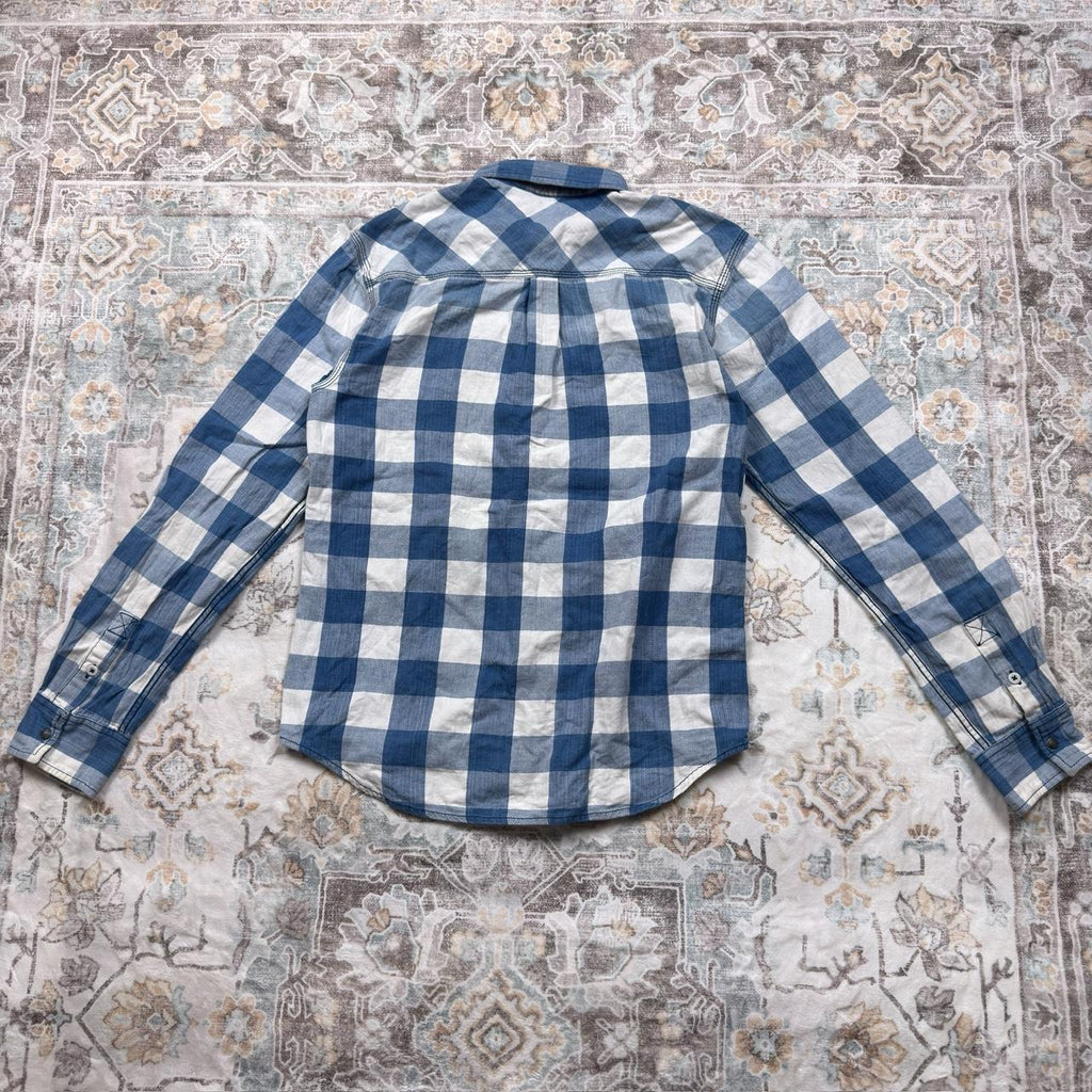 Tommy Hilfiger Plaid Long-sleeved Button-up Shirt in Blue and White Size M