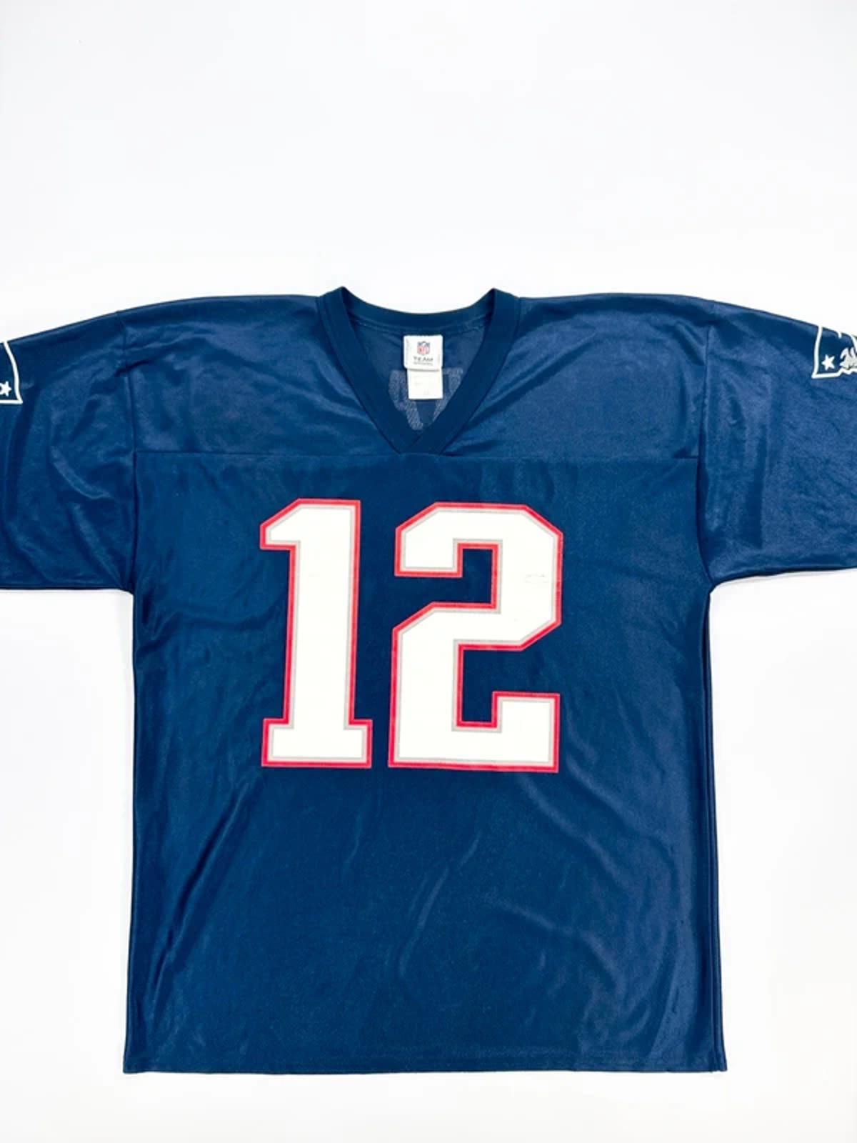 Vintage 2000s Tom Brady NFL Patriots 12 Jersey Navy