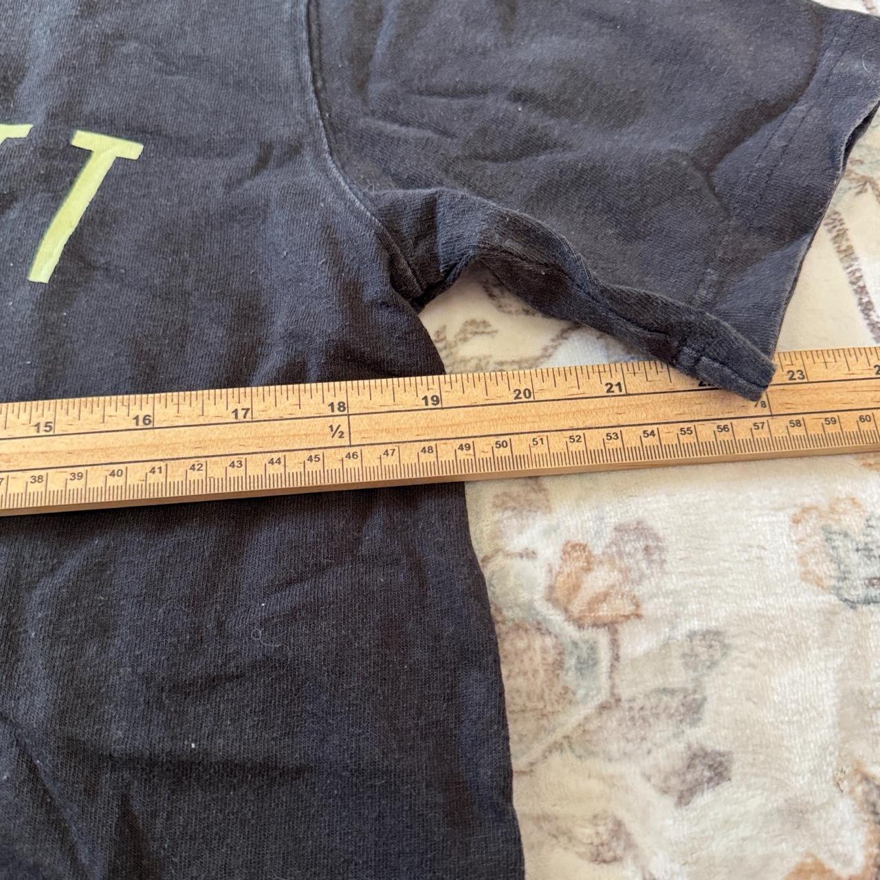 Carhartt Relaxed Fit T-Shirt in Black with Light Green Logo Size S