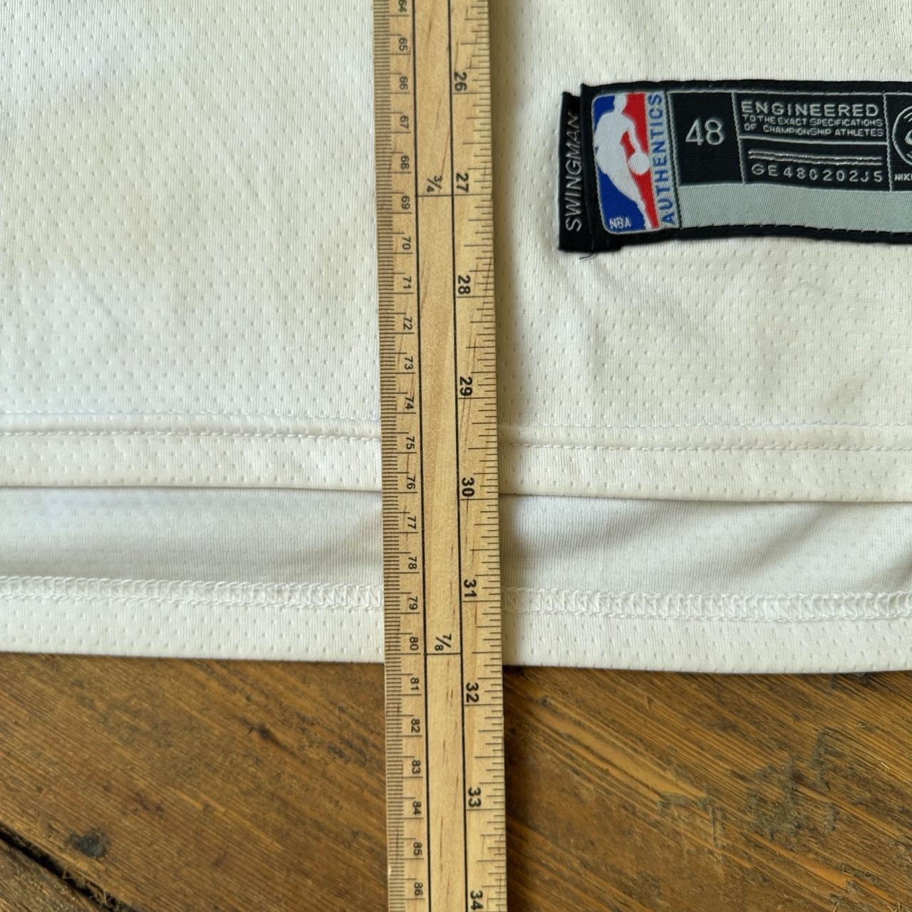 Nike NBA LeBron James Lakers Jersey in White Size 48