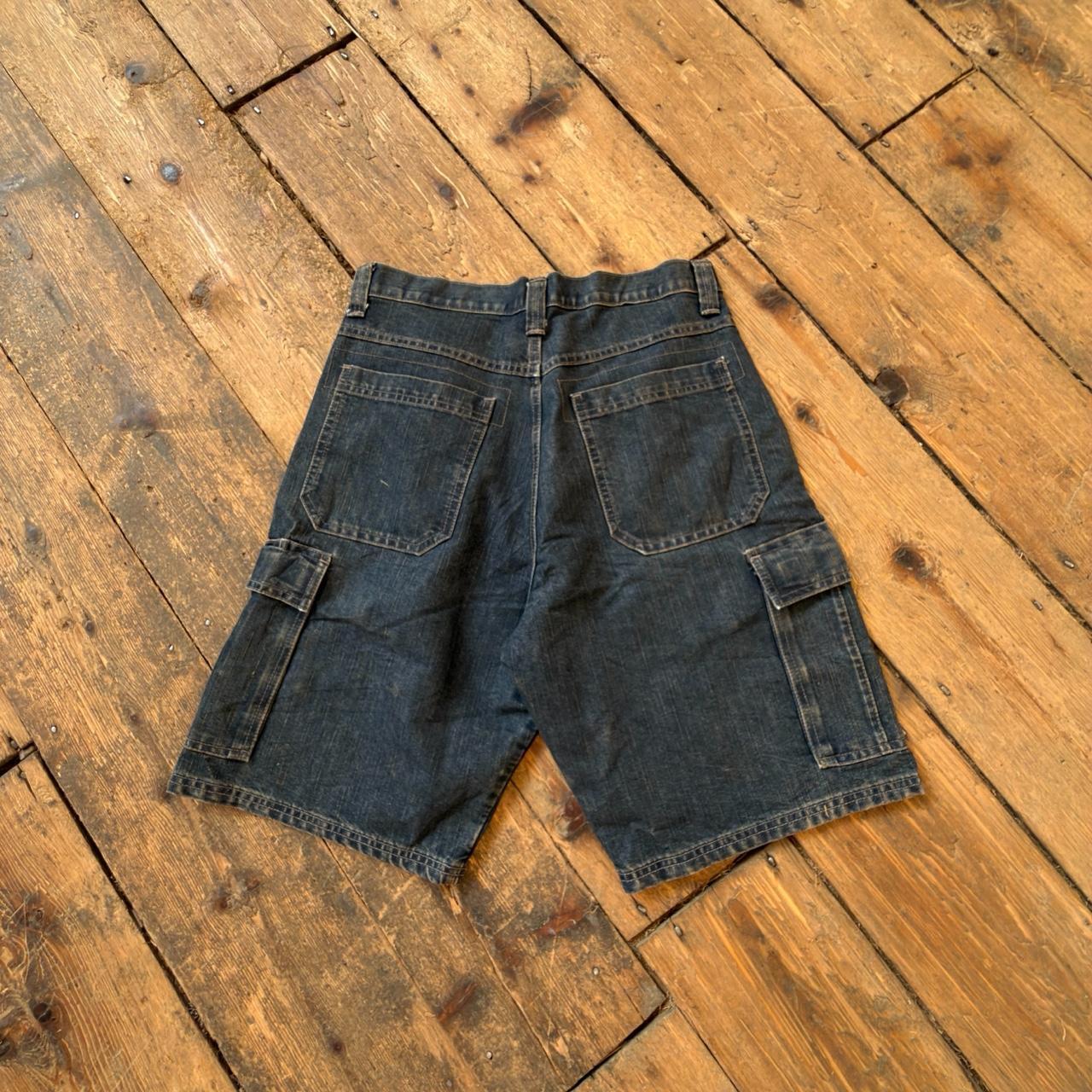 Wrangler Dark Wash Denim Cargo Shorts W30