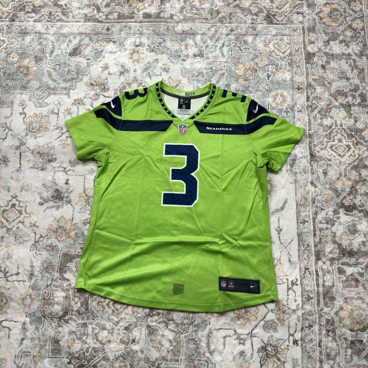 Nike NFL Women’s Russell Wilson Seahawks Dri-Fit Jersey in Light Green Size L