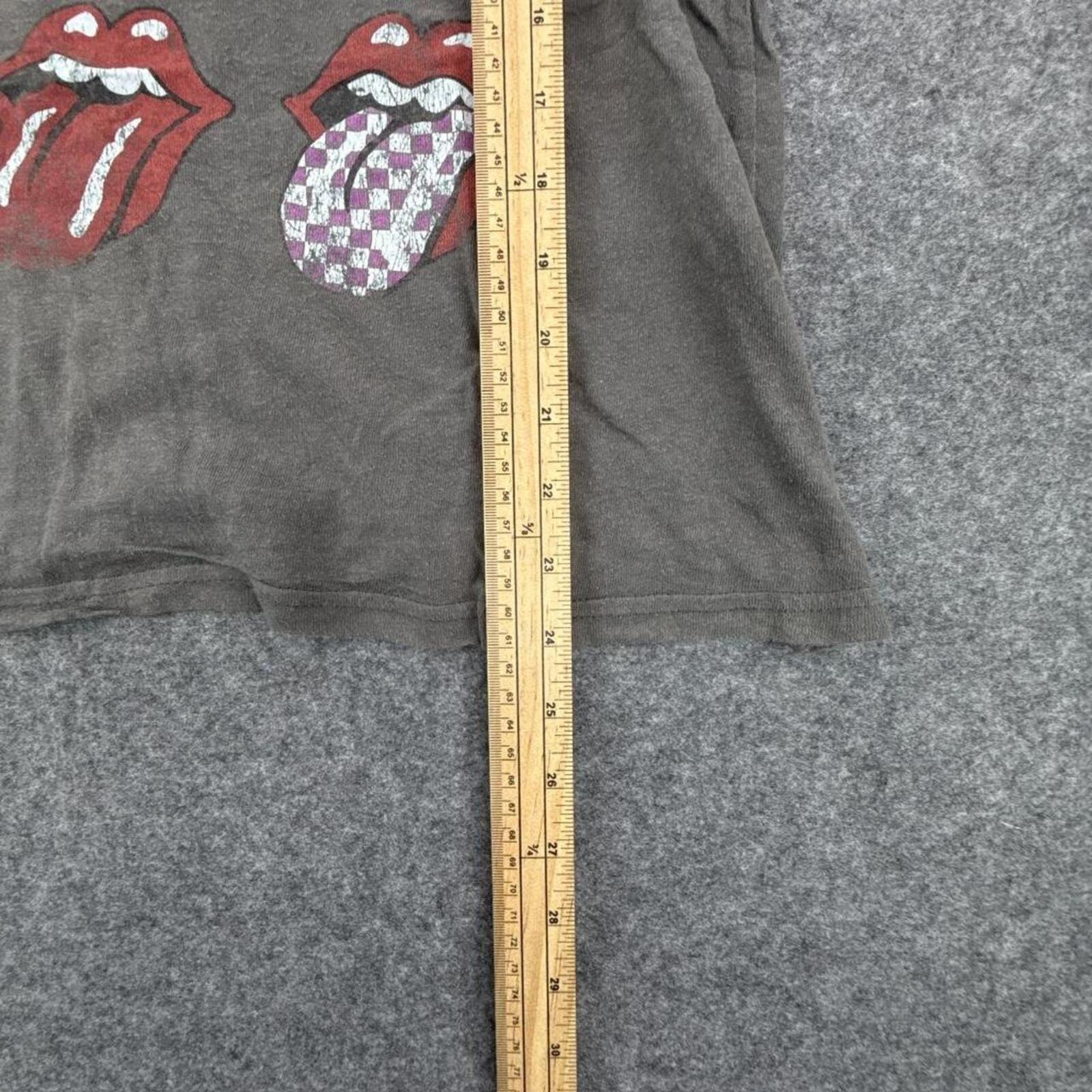 Grey Rolling Stones T-shirt