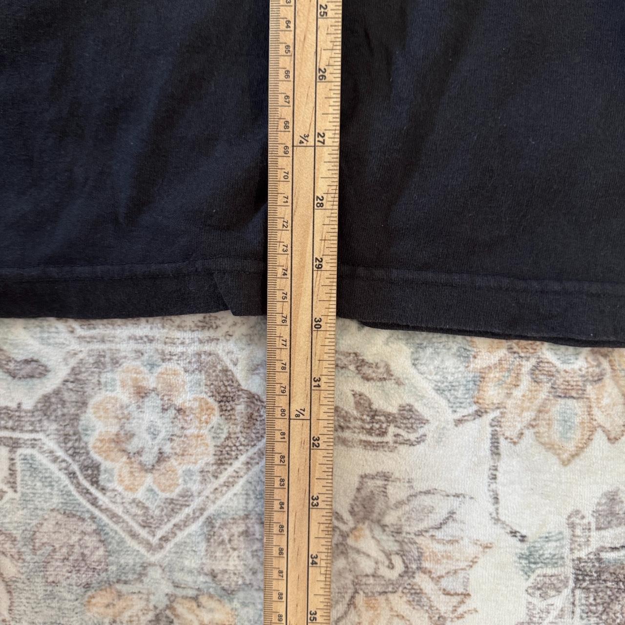 Carhartt Relaxed Fit Black T-Shirt with Front Pocket Size L
