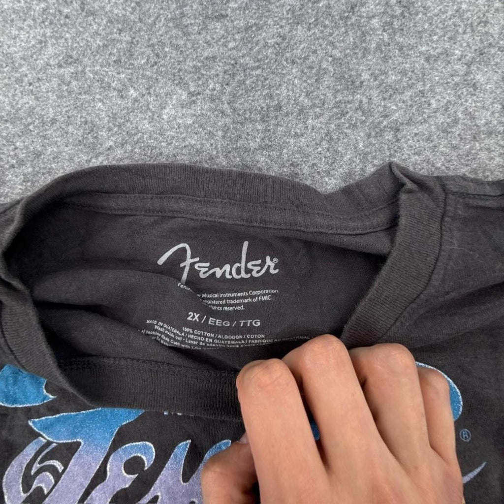 Black Fender Guitar T-shirt #Fender #Guitar