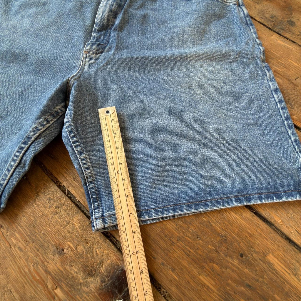 Wrangler Medium Wash Denim Shorts W40