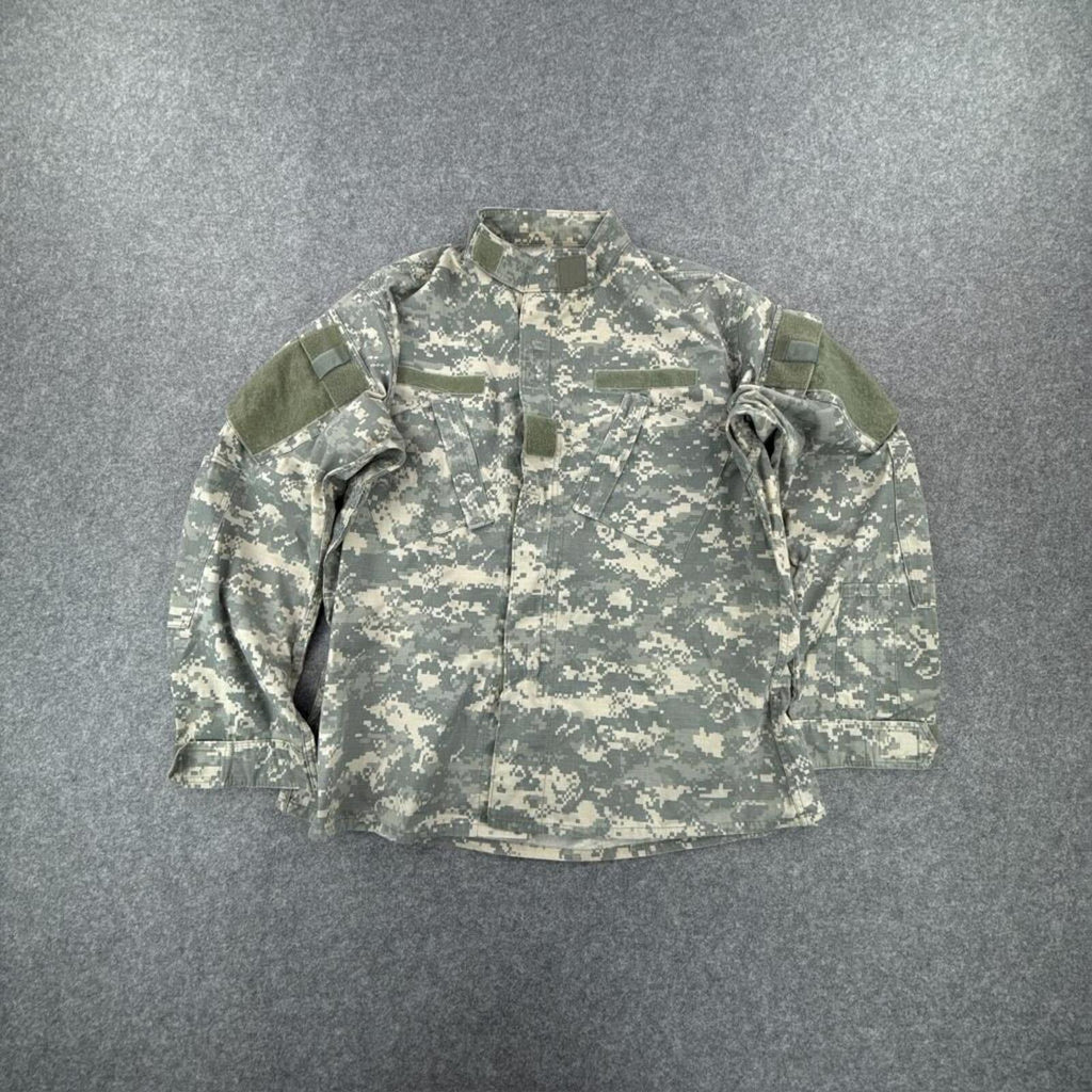 Khaki and green camo army jacket #camouflage