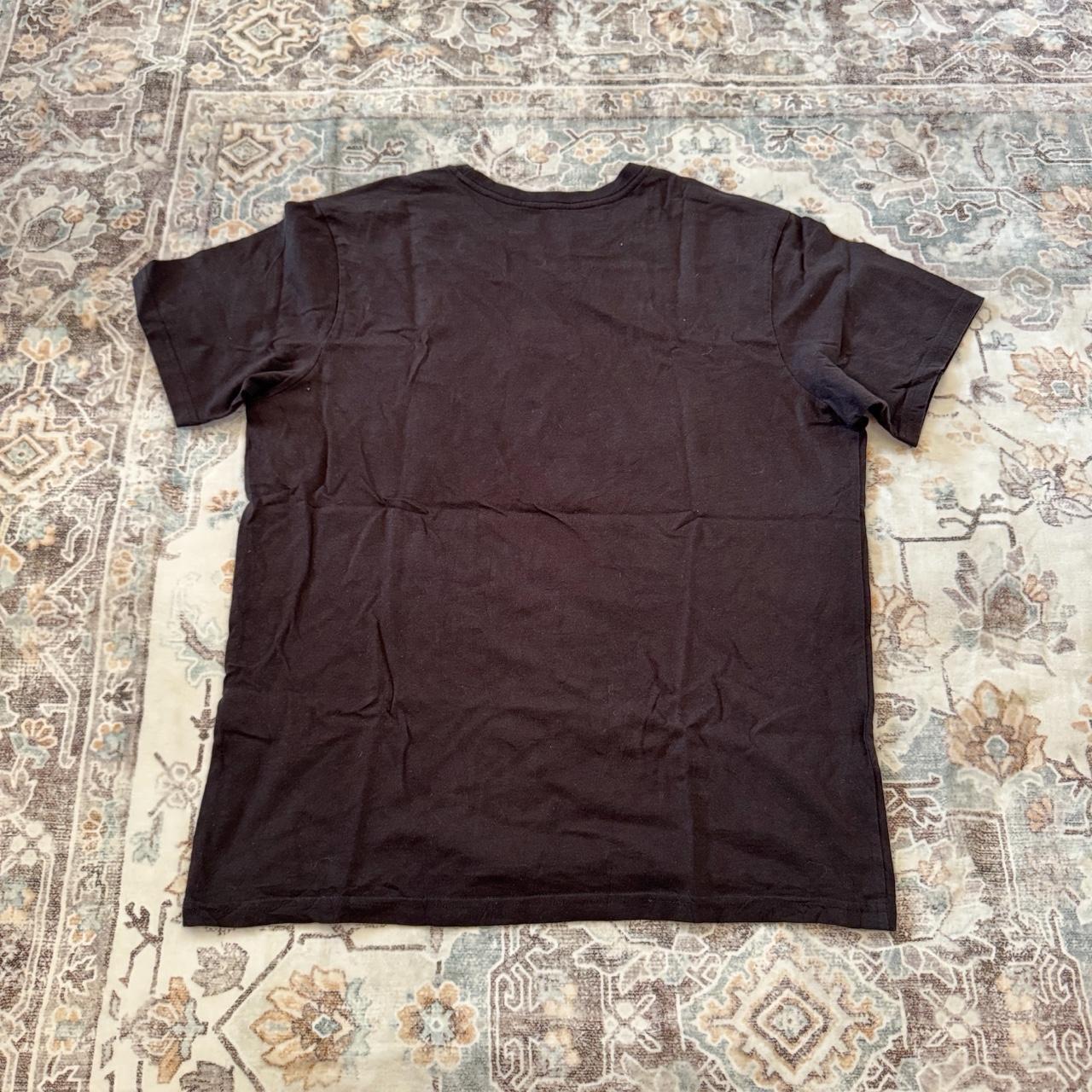 Levi's Relaxed Fit T-Shirt in Black with Red Logo Size M