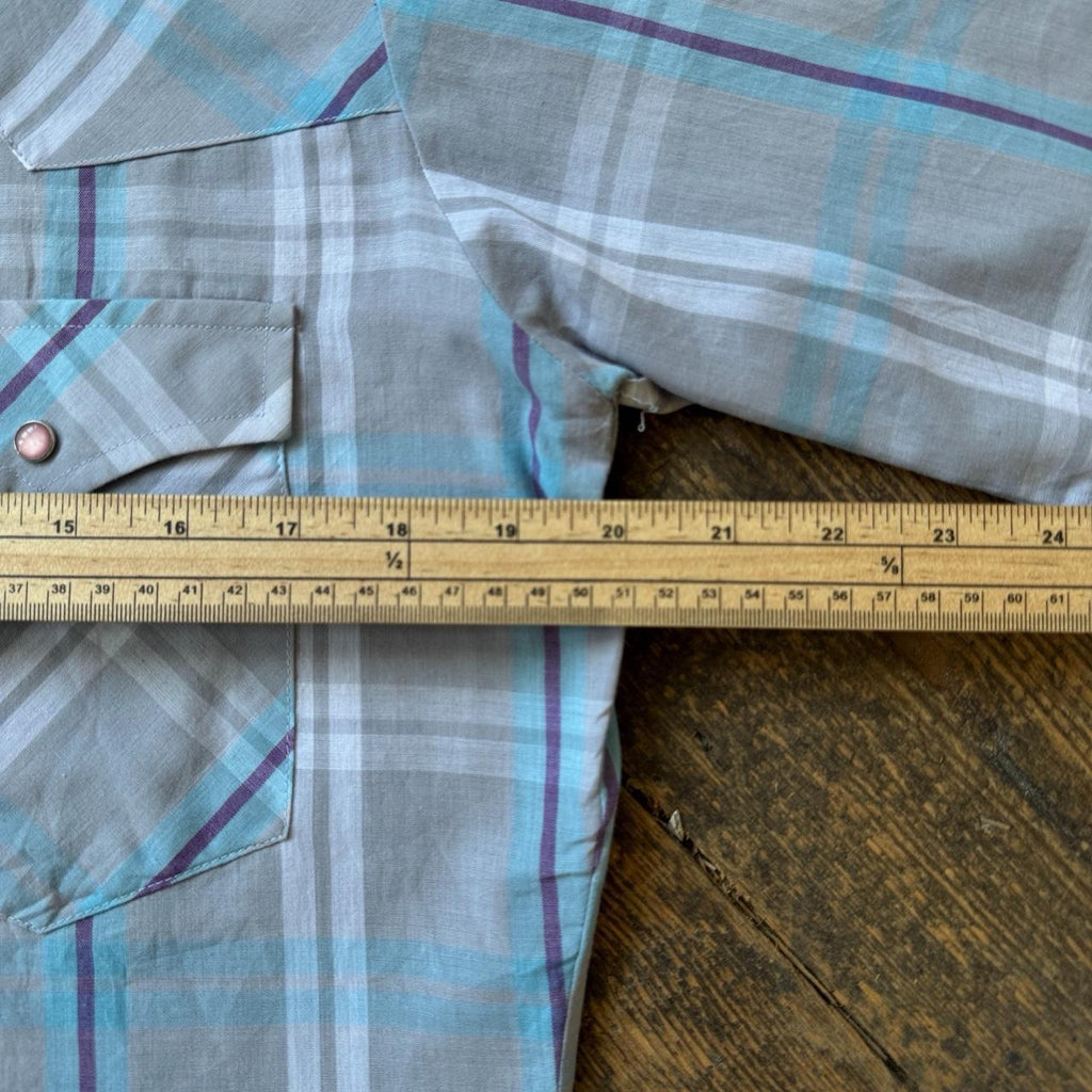 Levi's The Cowboy’s Tailor Blue and Gray Plaid Button-up Shirt Size M