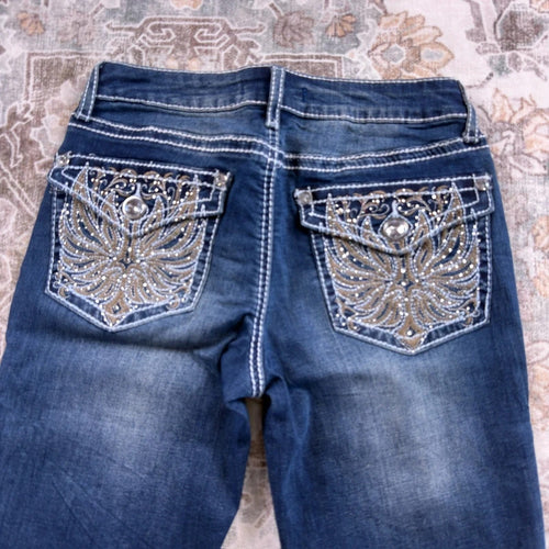 APT. 9 Women’s Y2K Cuffed Hem Jeans in Medium Wash W26 (1530