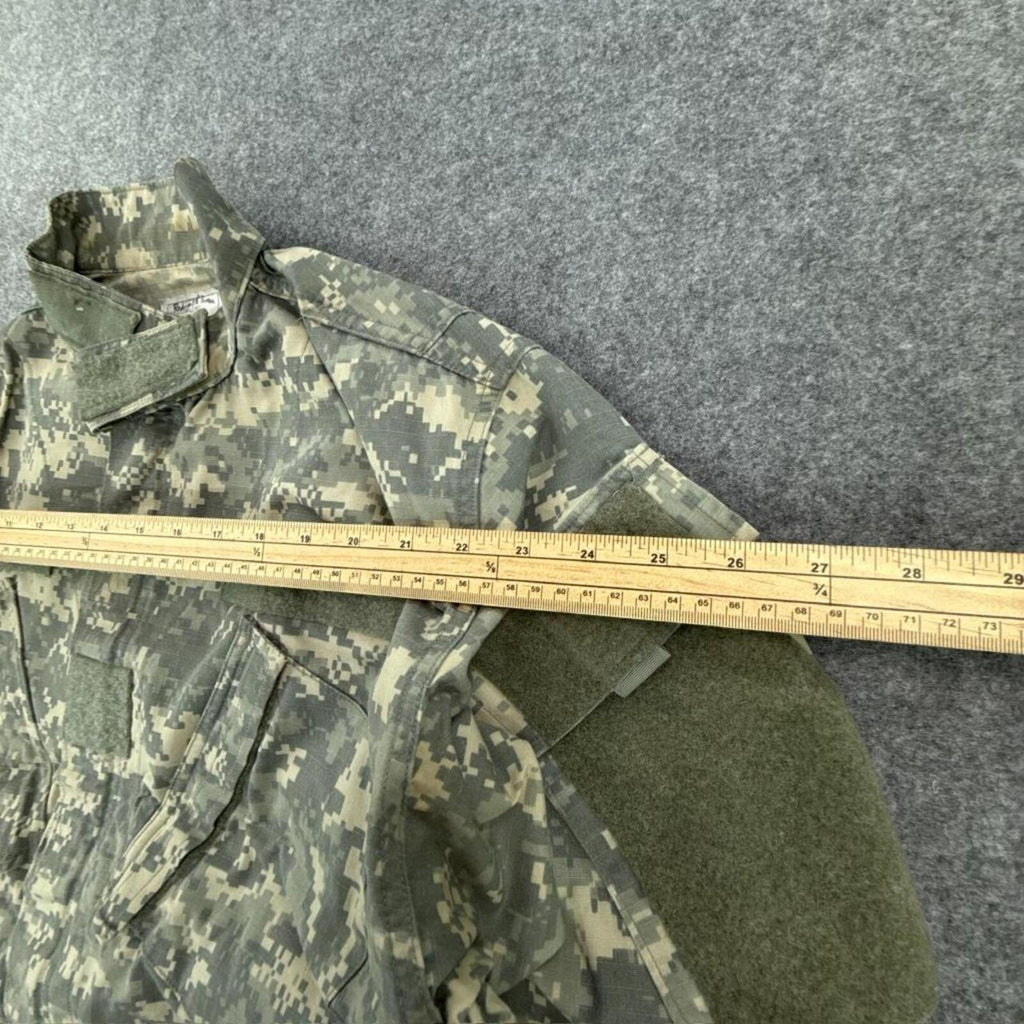 Khaki and green camo military shirt #camouflage