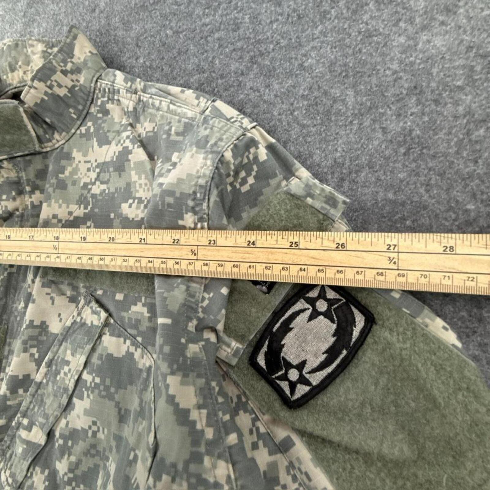 Army camo jacket with patches #militaryinspired